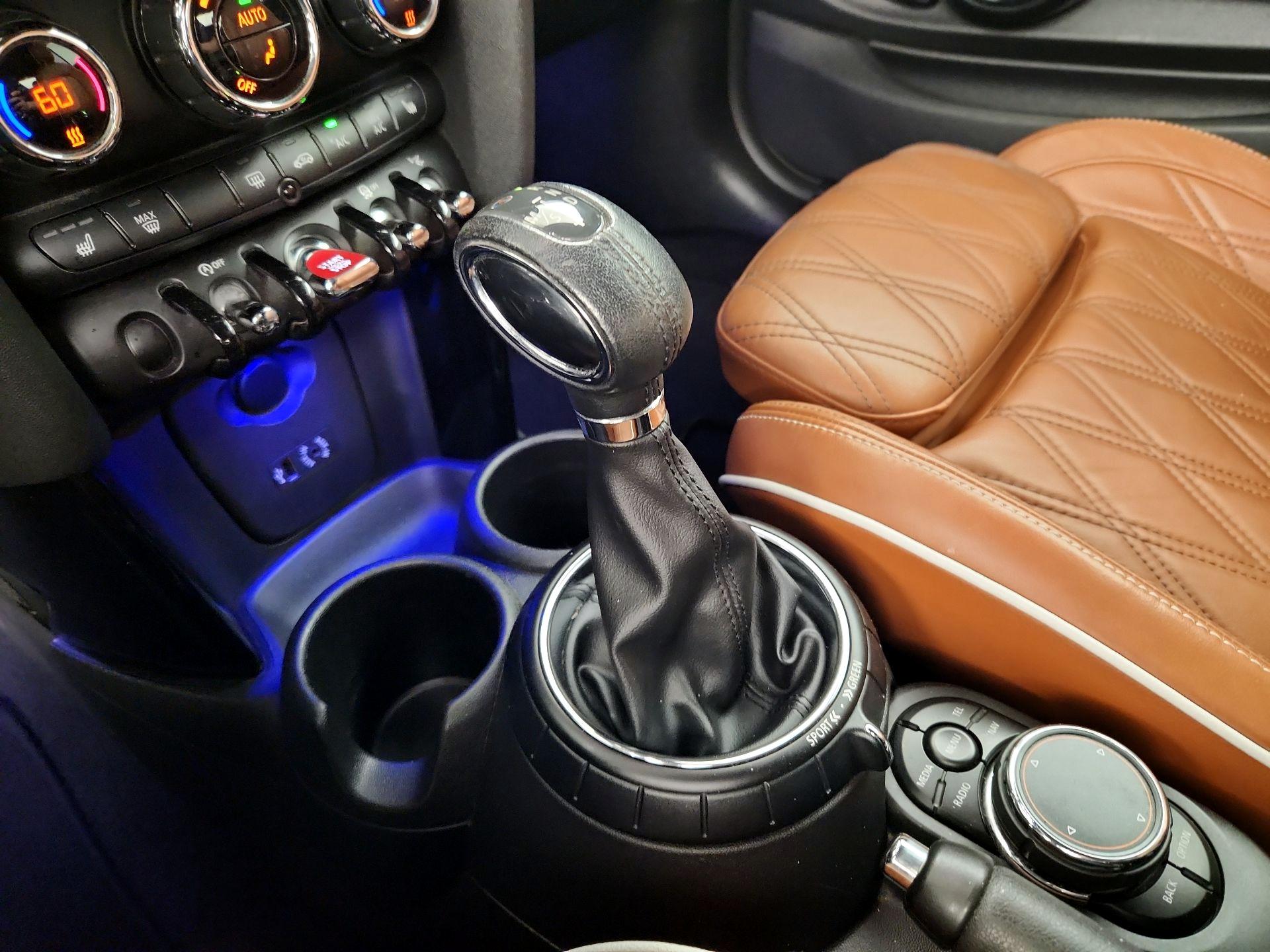 Thumbnail: 2017 MINI Cooper - 17