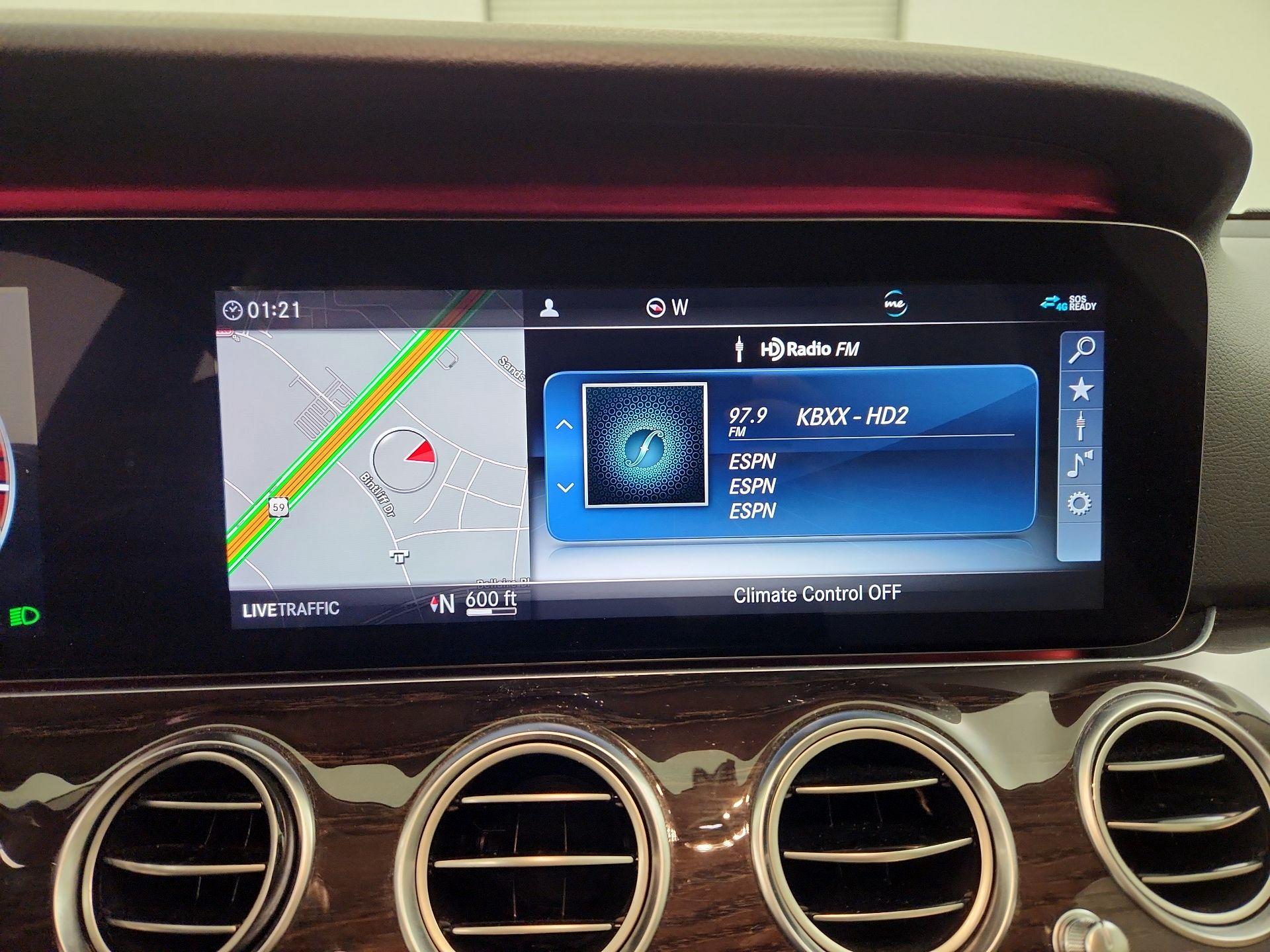 Thumbnail: 2020 Mercedes-Benz E-Class - 16