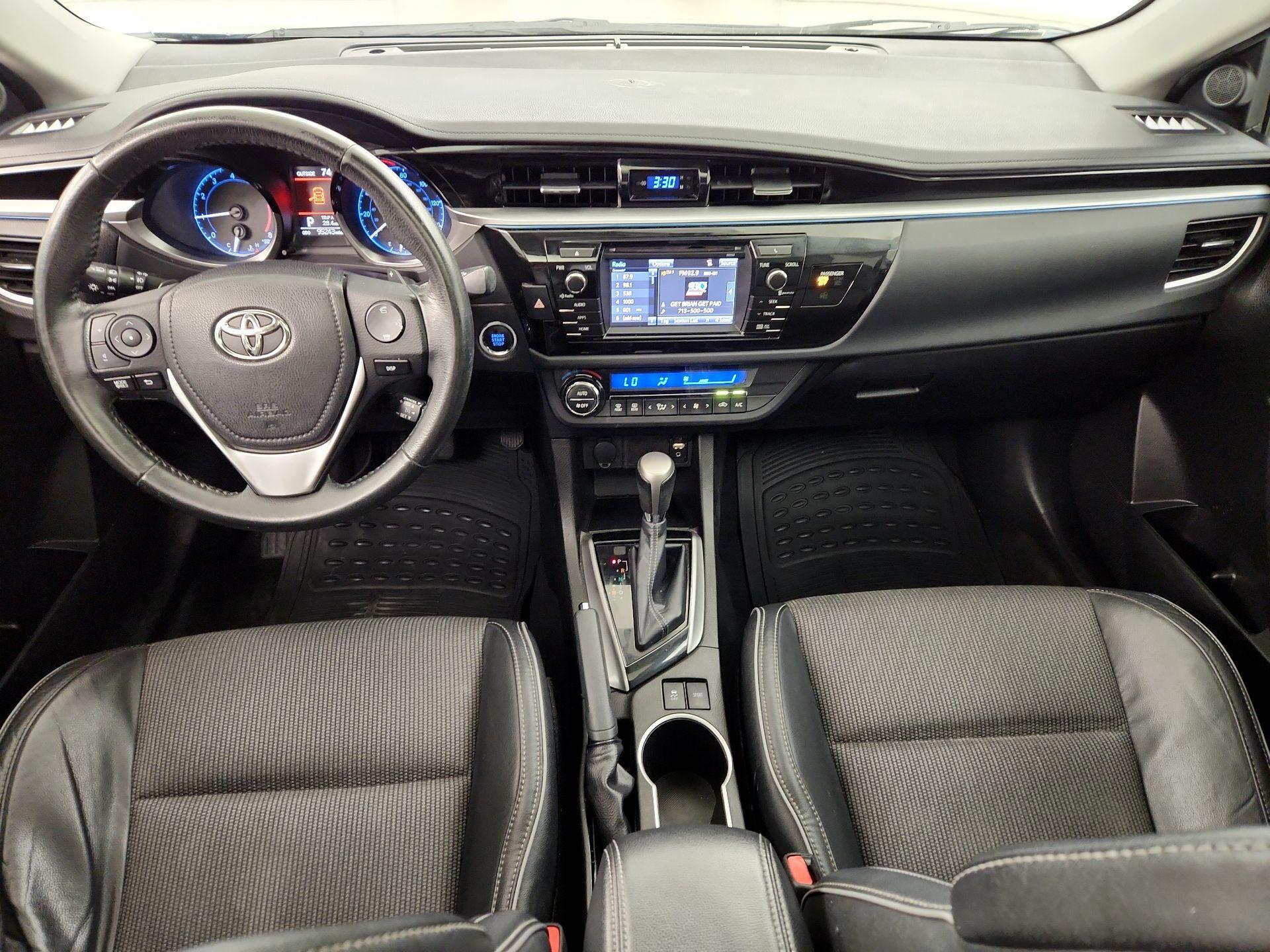 Thumbnail: 2015 Toyota Corolla - 9
