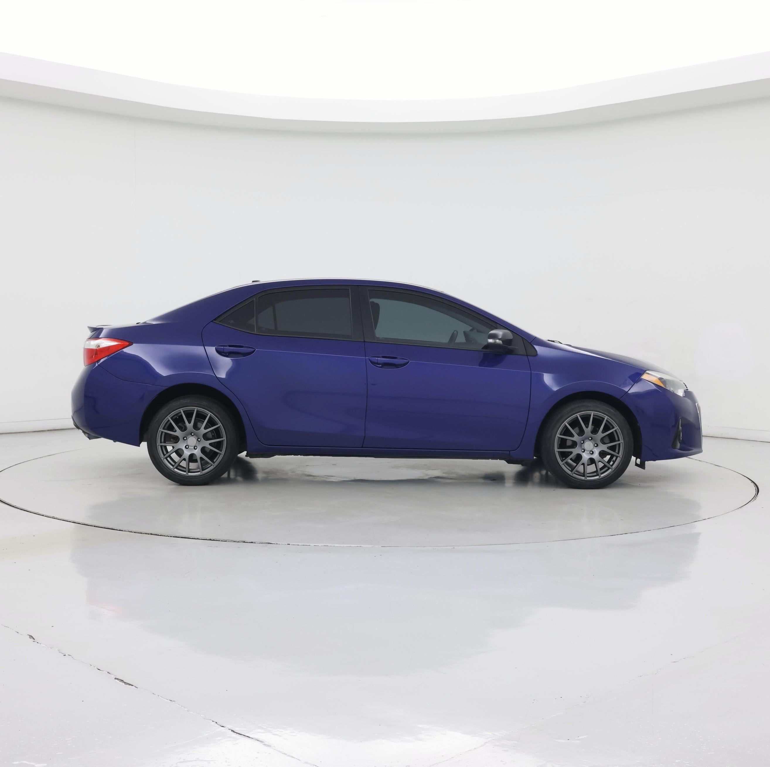 Thumbnail: 2015 Toyota Corolla - 7