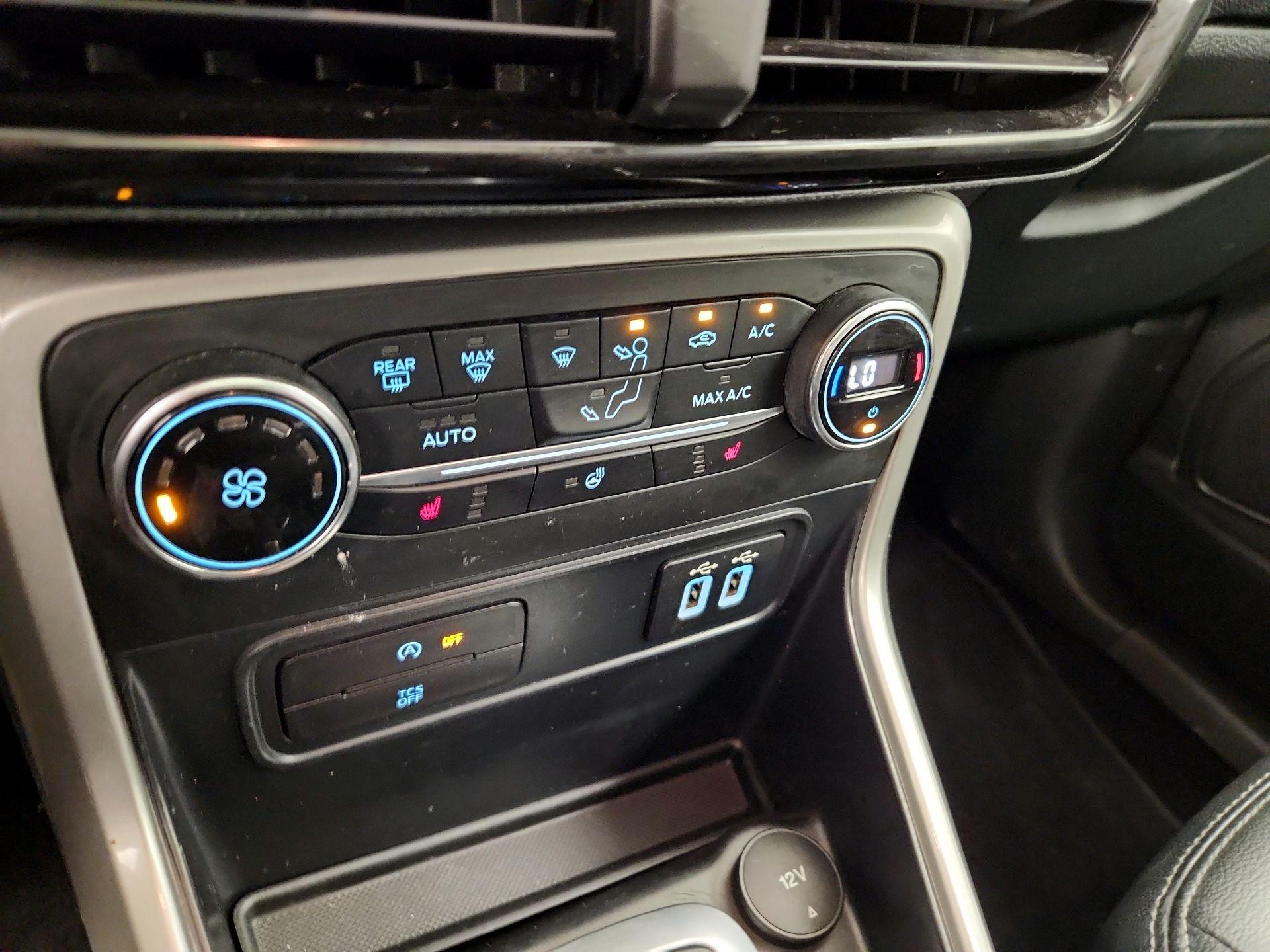 Thumbnail: 2020 Ford EcoSport - 17