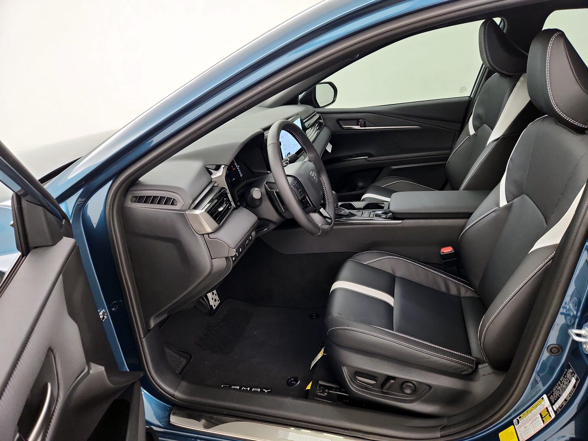 Thumbnail: 2026 Toyota Camry - 11