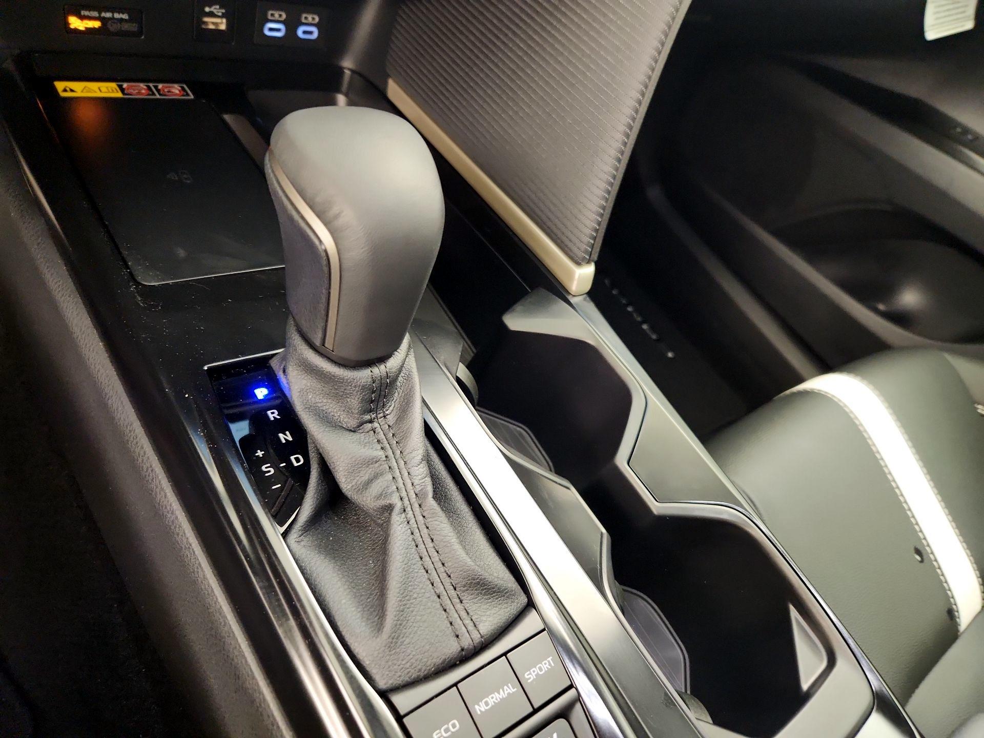 Thumbnail: 2026 Toyota Camry - 17