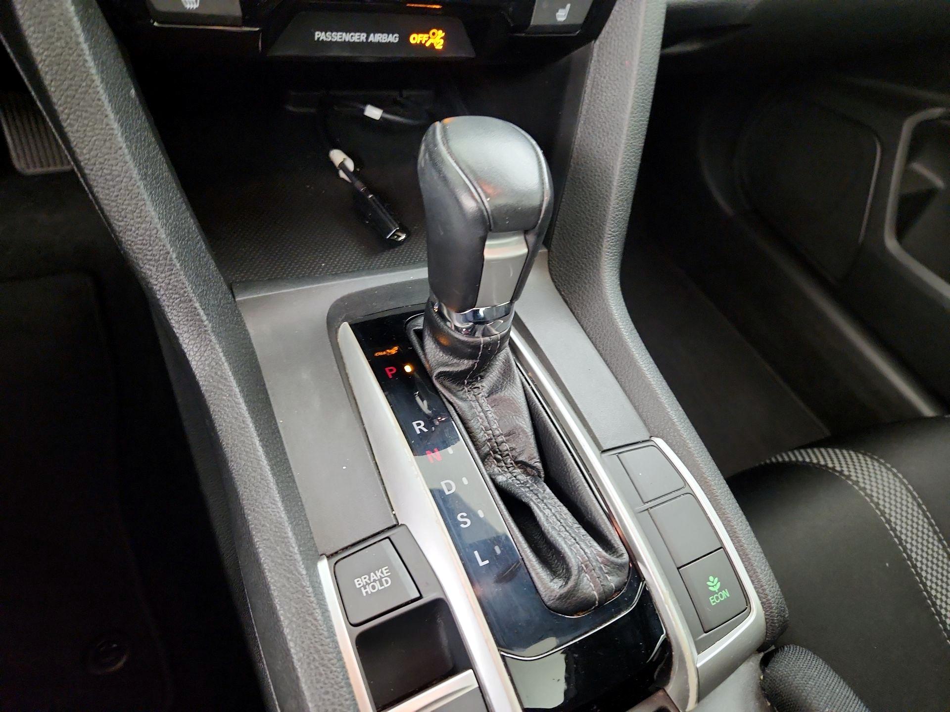 Thumbnail: 2019 Honda Civic - 17