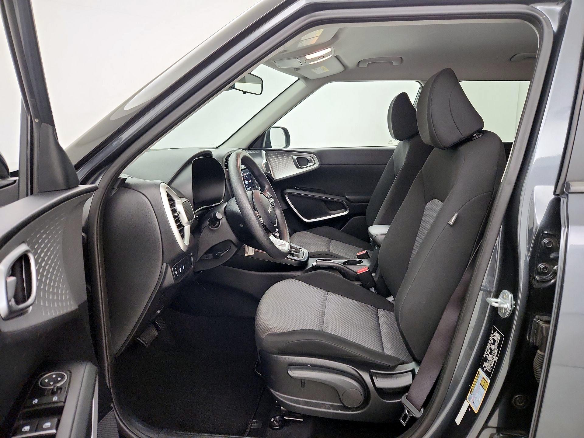 Thumbnail: 2023 Kia Soul - 11