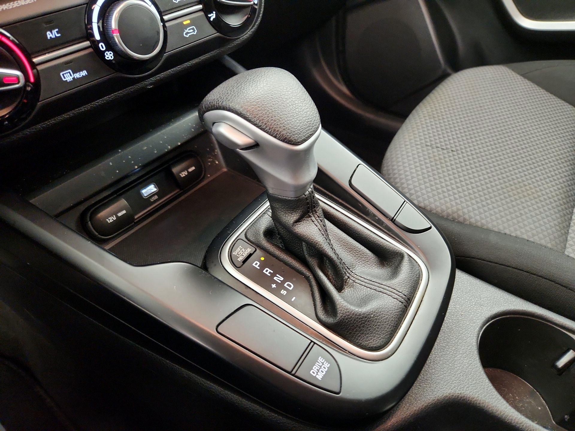 Thumbnail: 2023 Kia Soul - 17