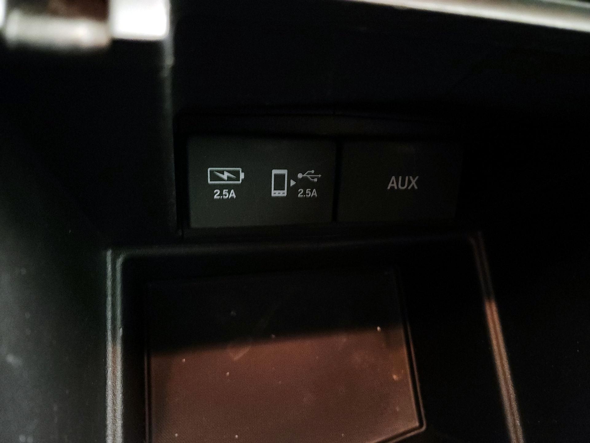 Thumbnail: 2018 Honda Odyssey - 18