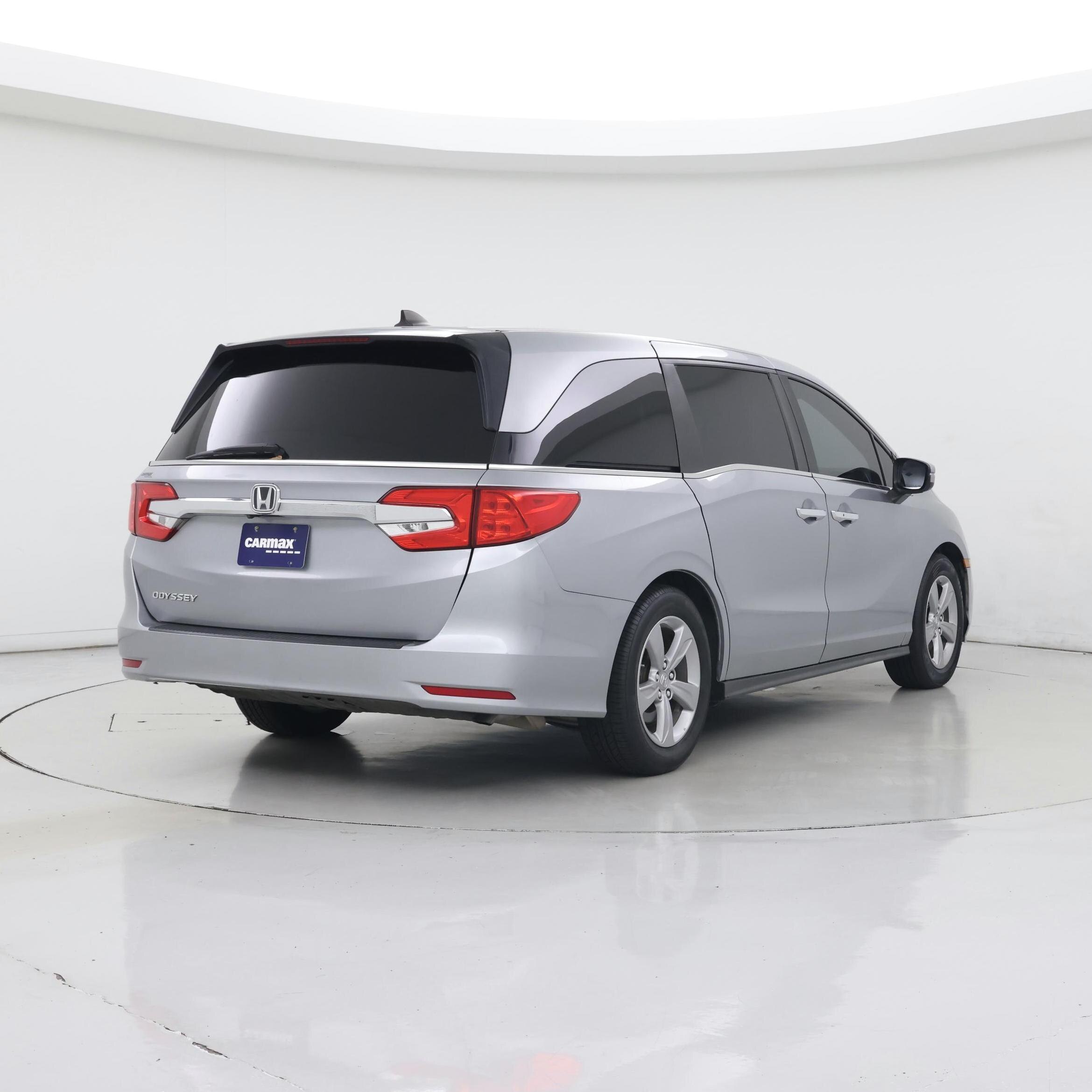 Thumbnail: 2018 Honda Odyssey - 8