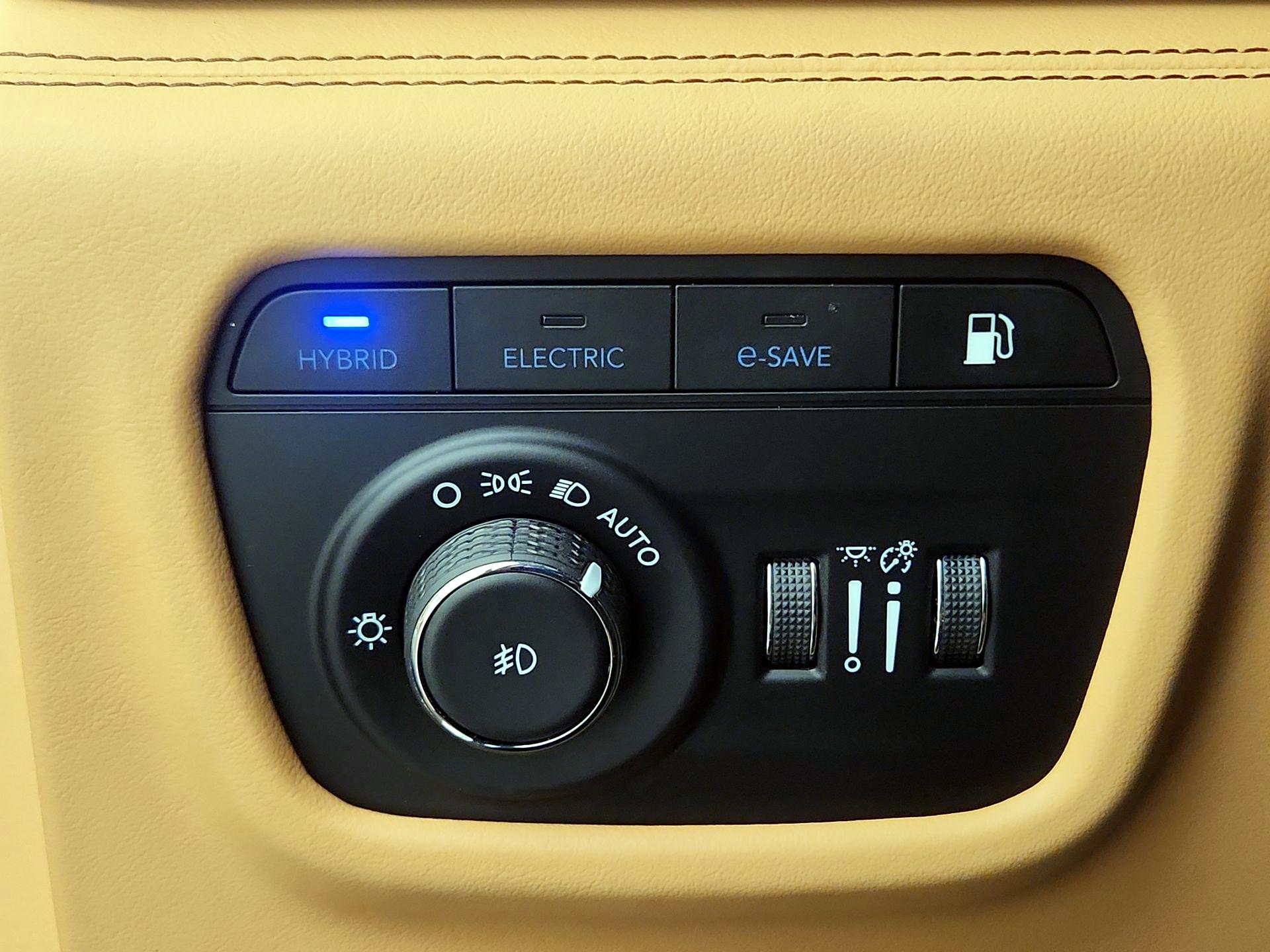 Thumbnail: 2023 Jeep Grand Cherokee - 13