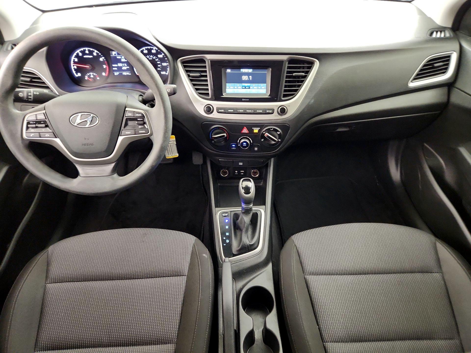 Thumbnail: 2022 Hyundai Accent - 9