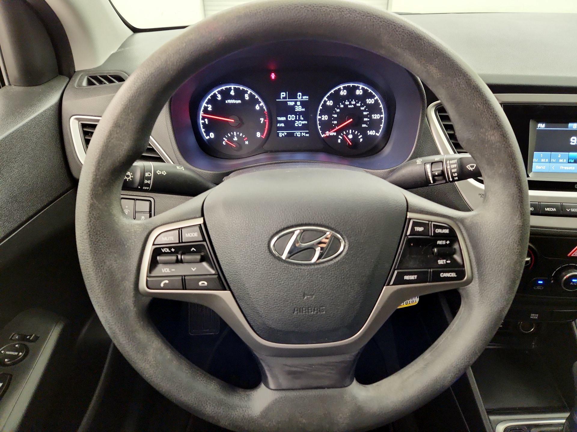 Thumbnail: 2022 Hyundai Accent - 10