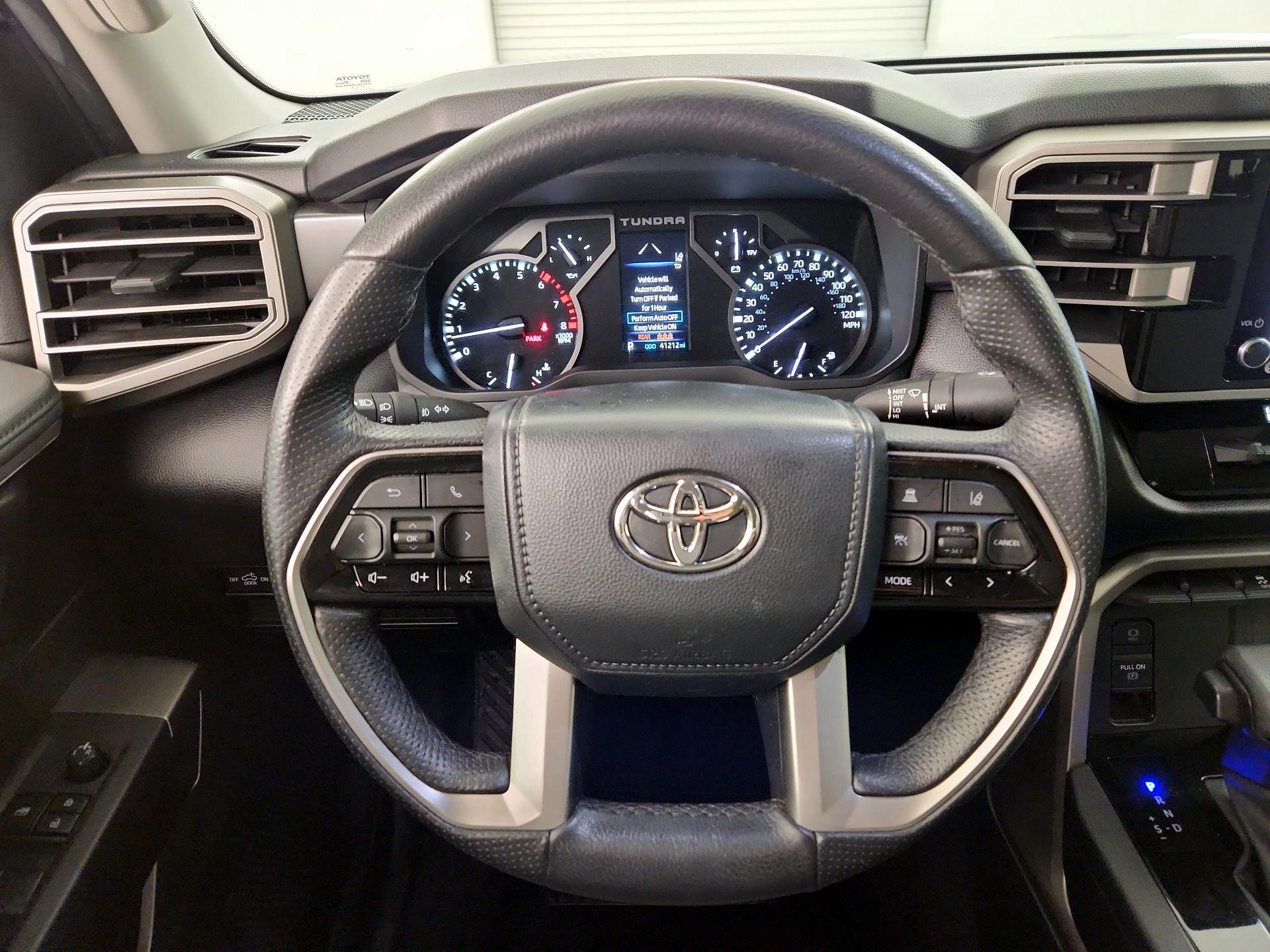 Thumbnail: 2022 Toyota Tundra - 10