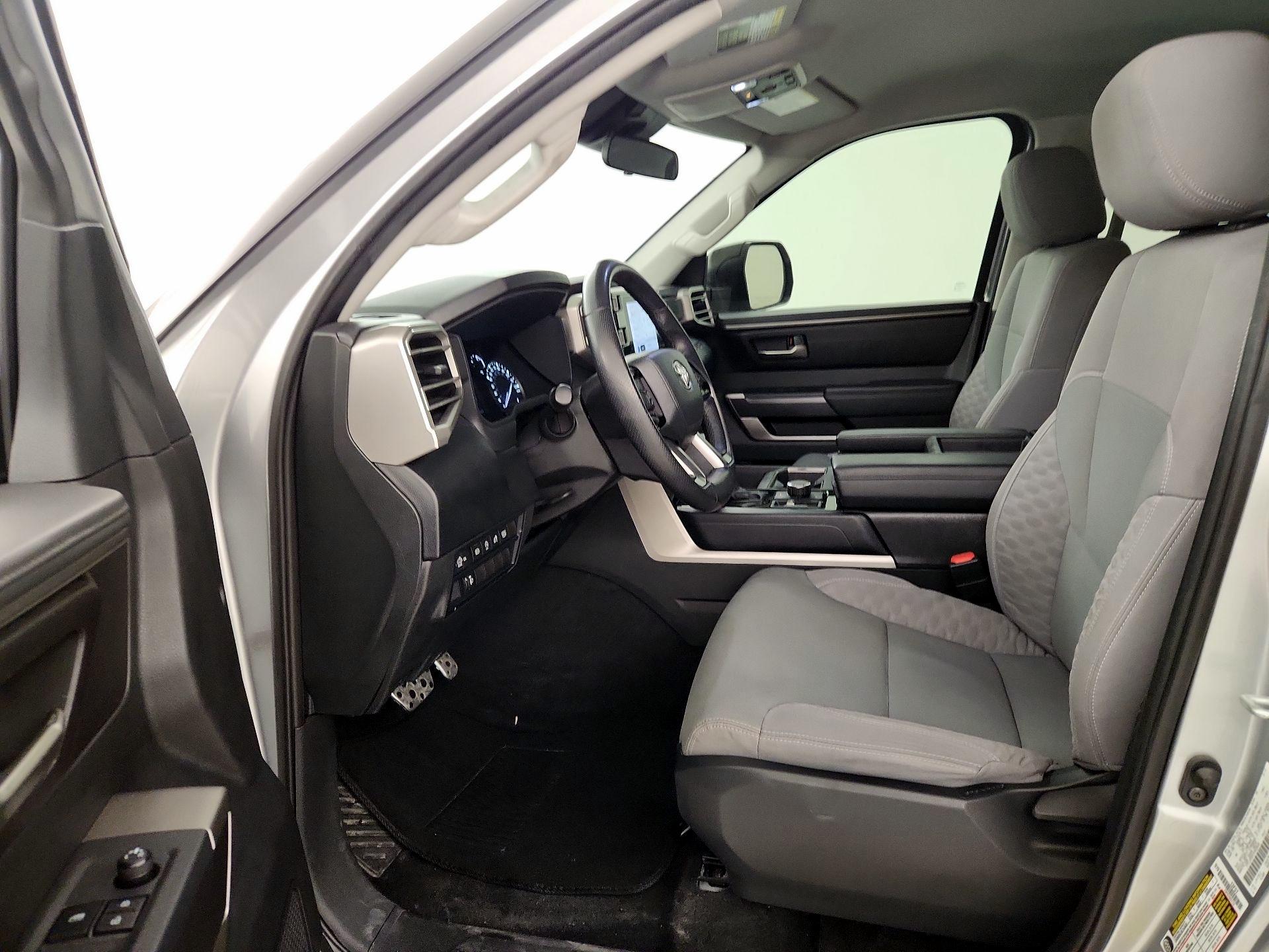 Thumbnail: 2022 Toyota Tundra - 11