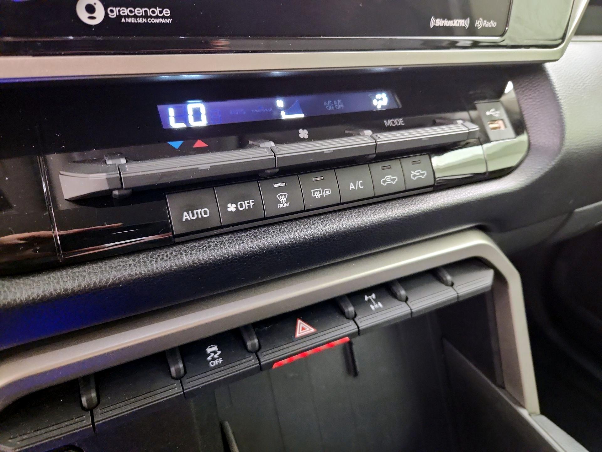 Thumbnail: 2022 Toyota Tundra - 16