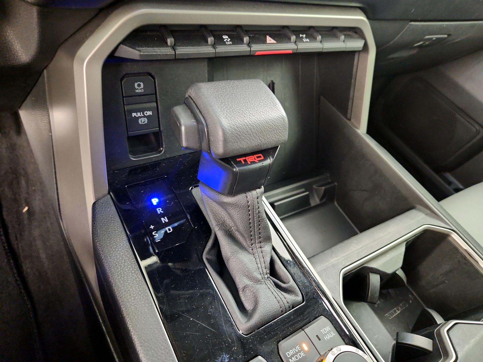 Thumbnail: 2022 Toyota Tundra - 17