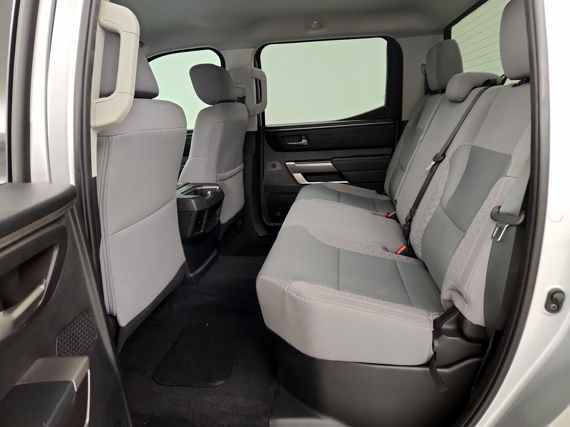 Thumbnail: 2022 Toyota Tundra - 19