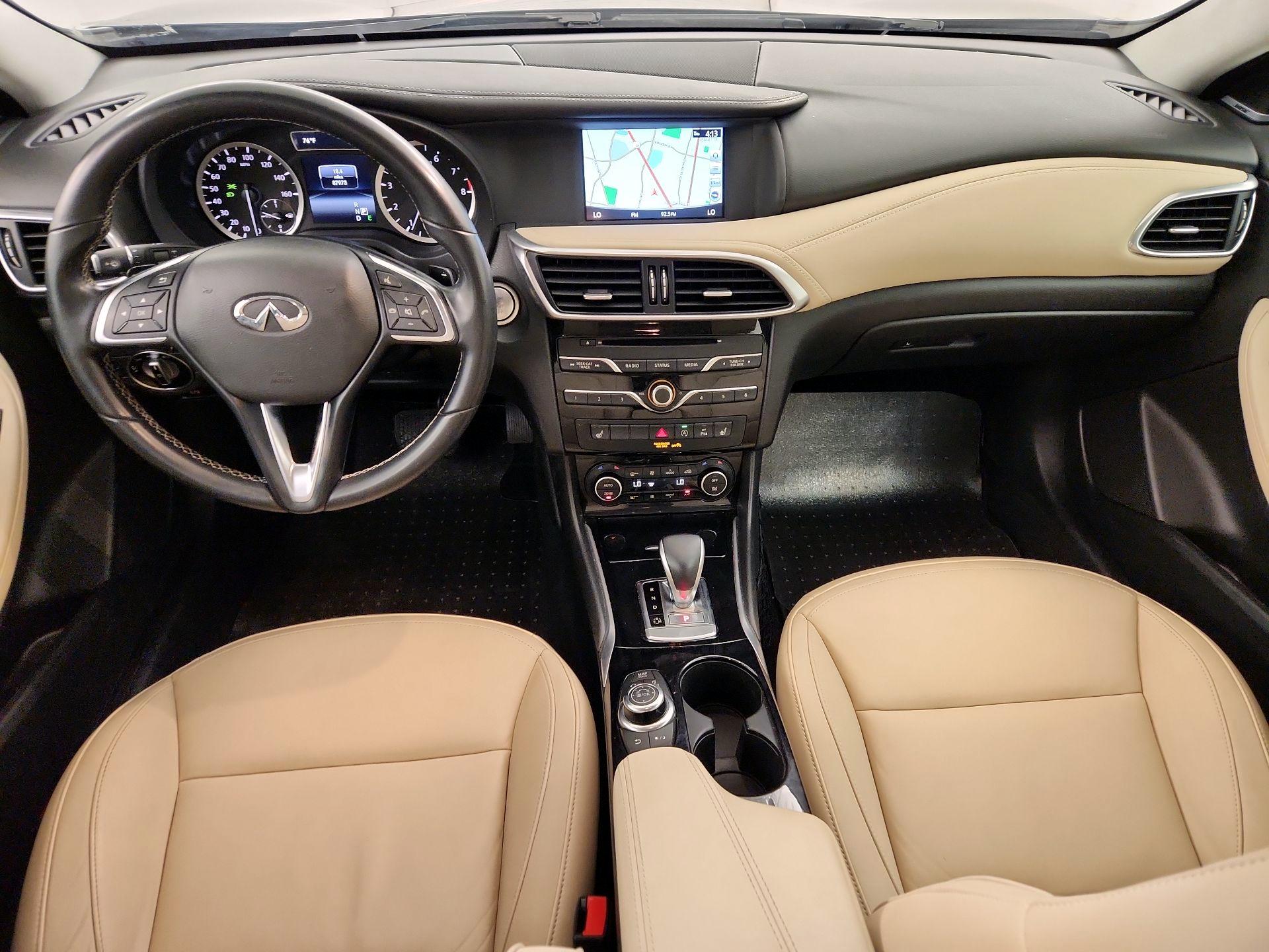 Thumbnail: 2018 INFINITI QX30 - 9