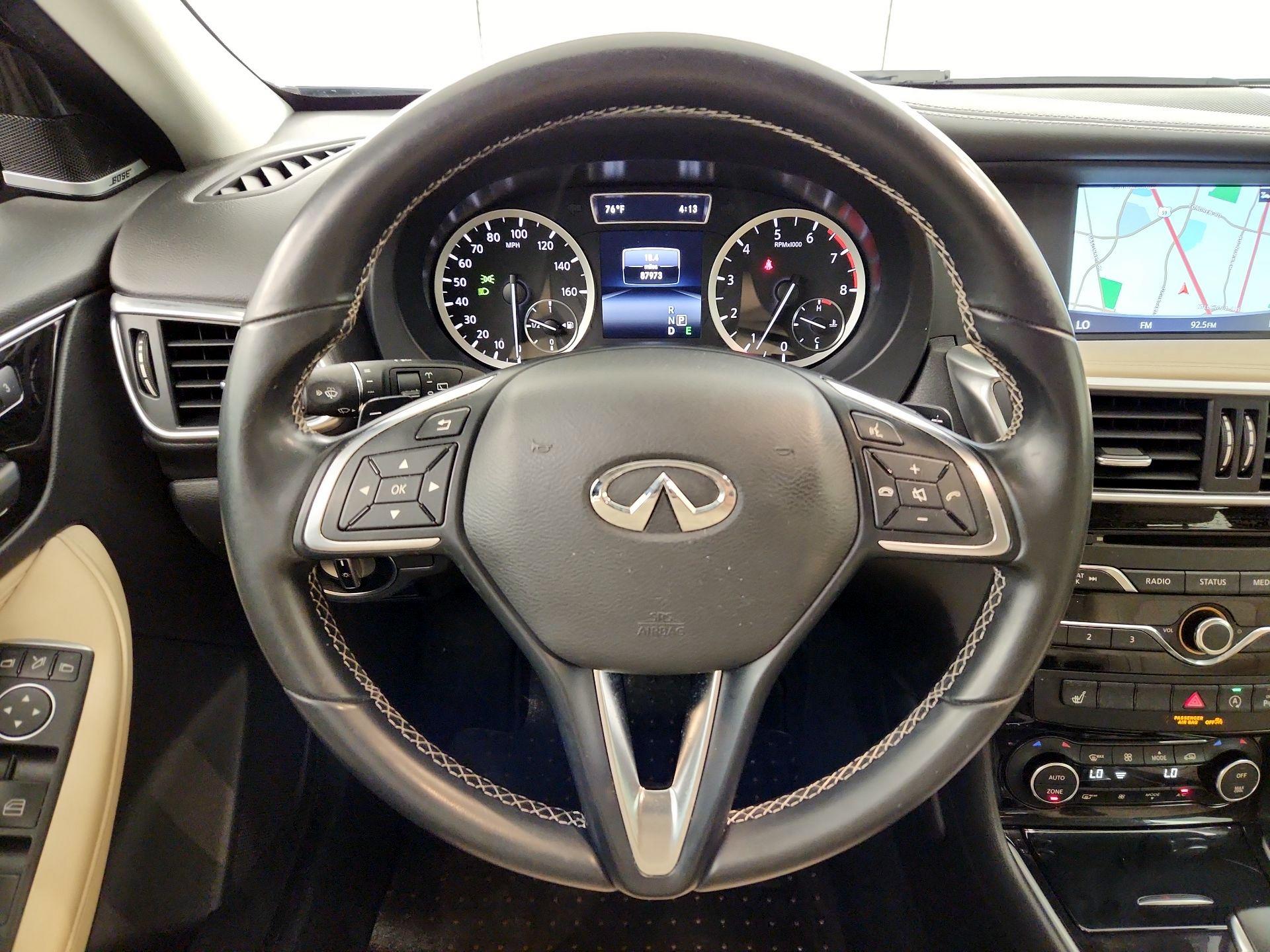 Thumbnail: 2018 INFINITI QX30 - 10