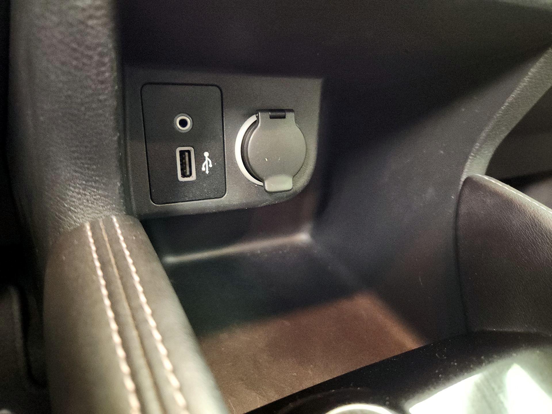 Thumbnail: 2019 Nissan Kicks - 18