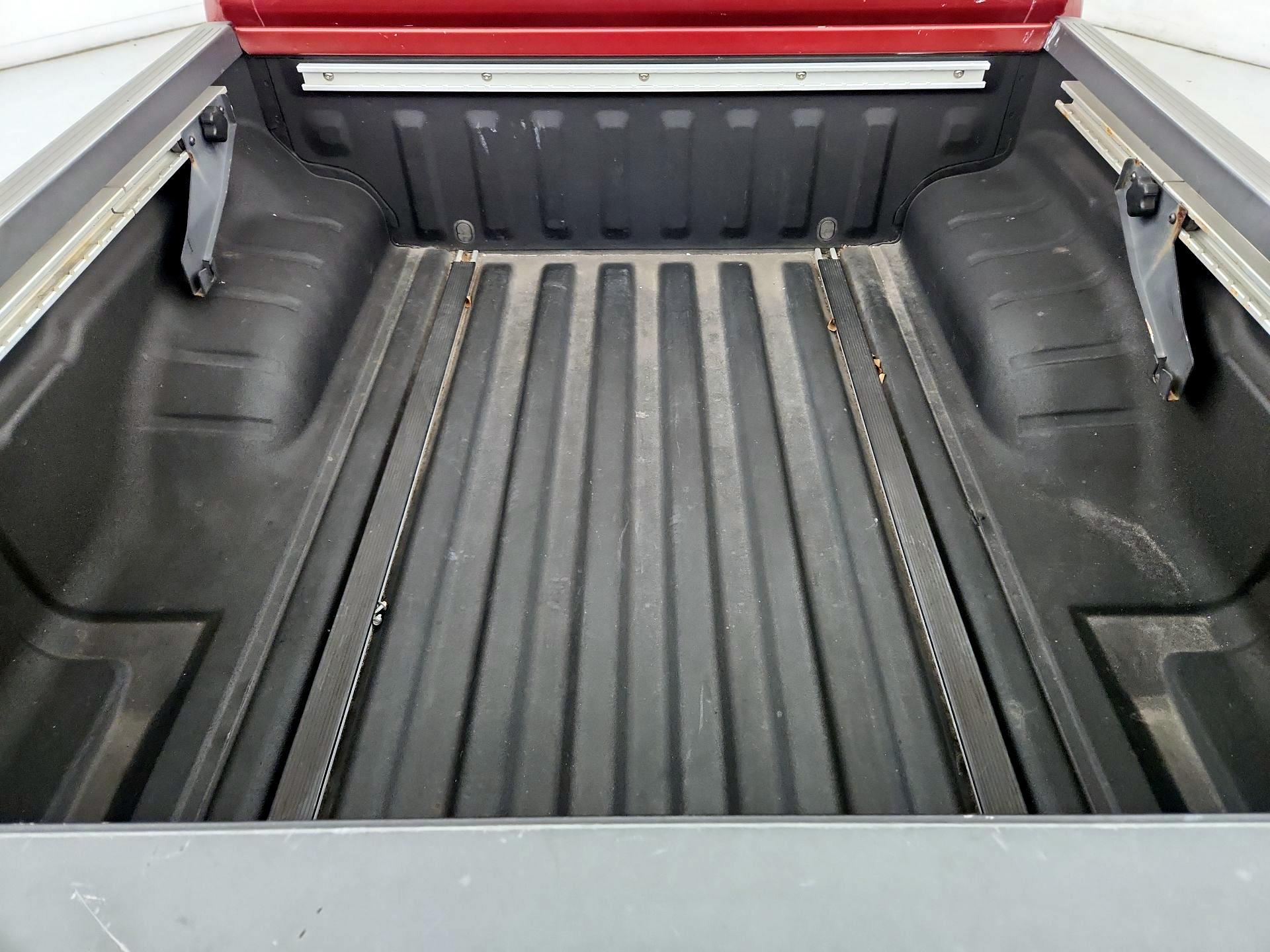 Thumbnail: 2016 Nissan Frontier - 20