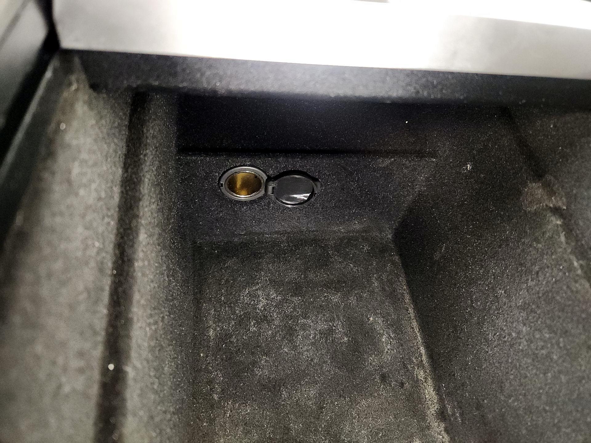 Thumbnail: 2025 Tesla Model 3 - 18