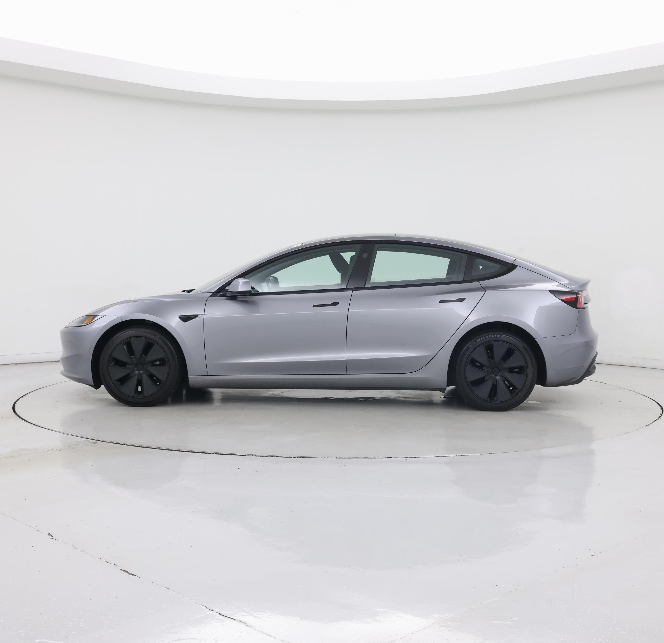 Thumbnail: 2025 Tesla Model 3 - 3