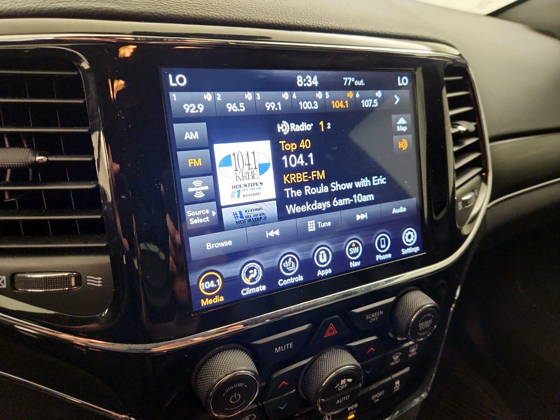 Thumbnail: 2021 Jeep Grand Cherokee - 16