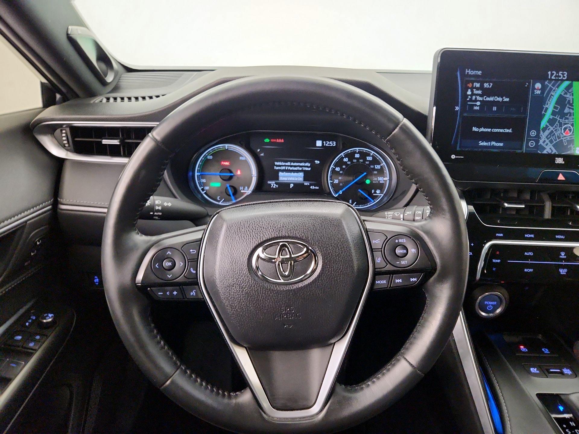 Thumbnail: 2021 Toyota Venza - 10