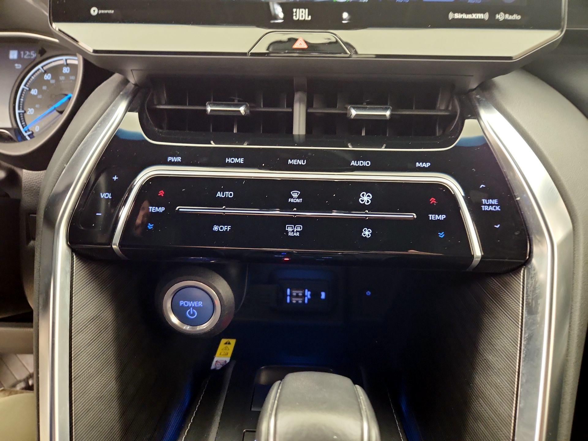 Thumbnail: 2021 Toyota Venza - 17