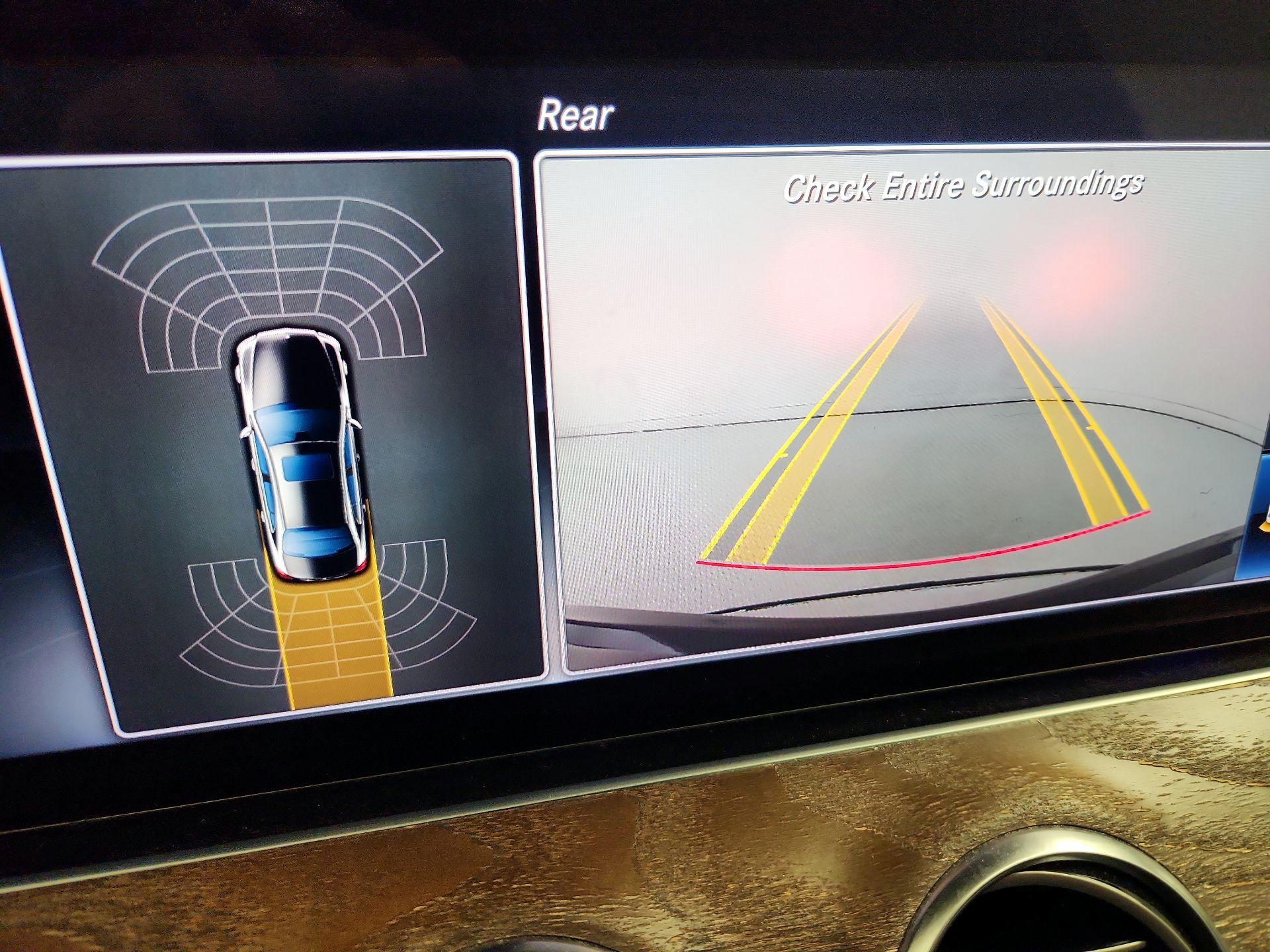 Thumbnail: 2018 Mercedes-Benz E-Class - 15