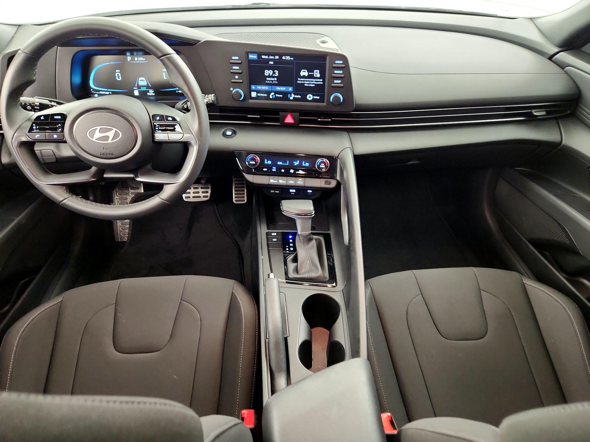 Thumbnail: 2025 Hyundai Elantra - 9