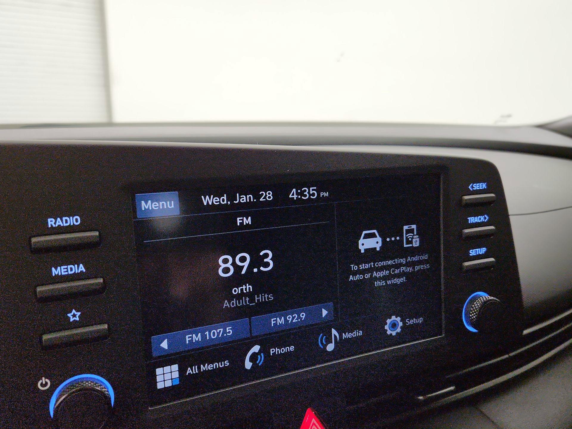 Thumbnail: 2025 Hyundai Elantra - 15