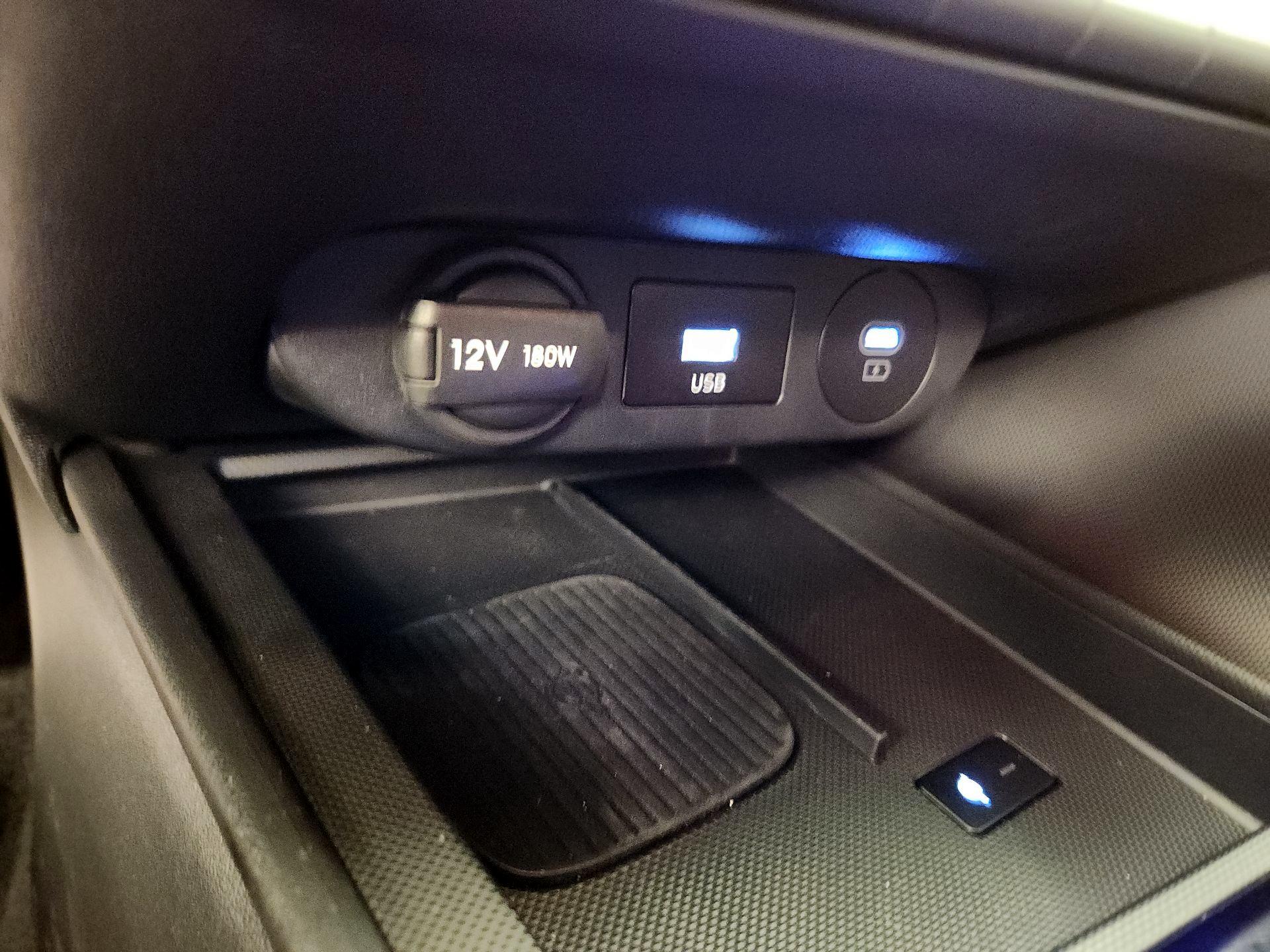 Thumbnail: 2025 Hyundai Elantra - 18