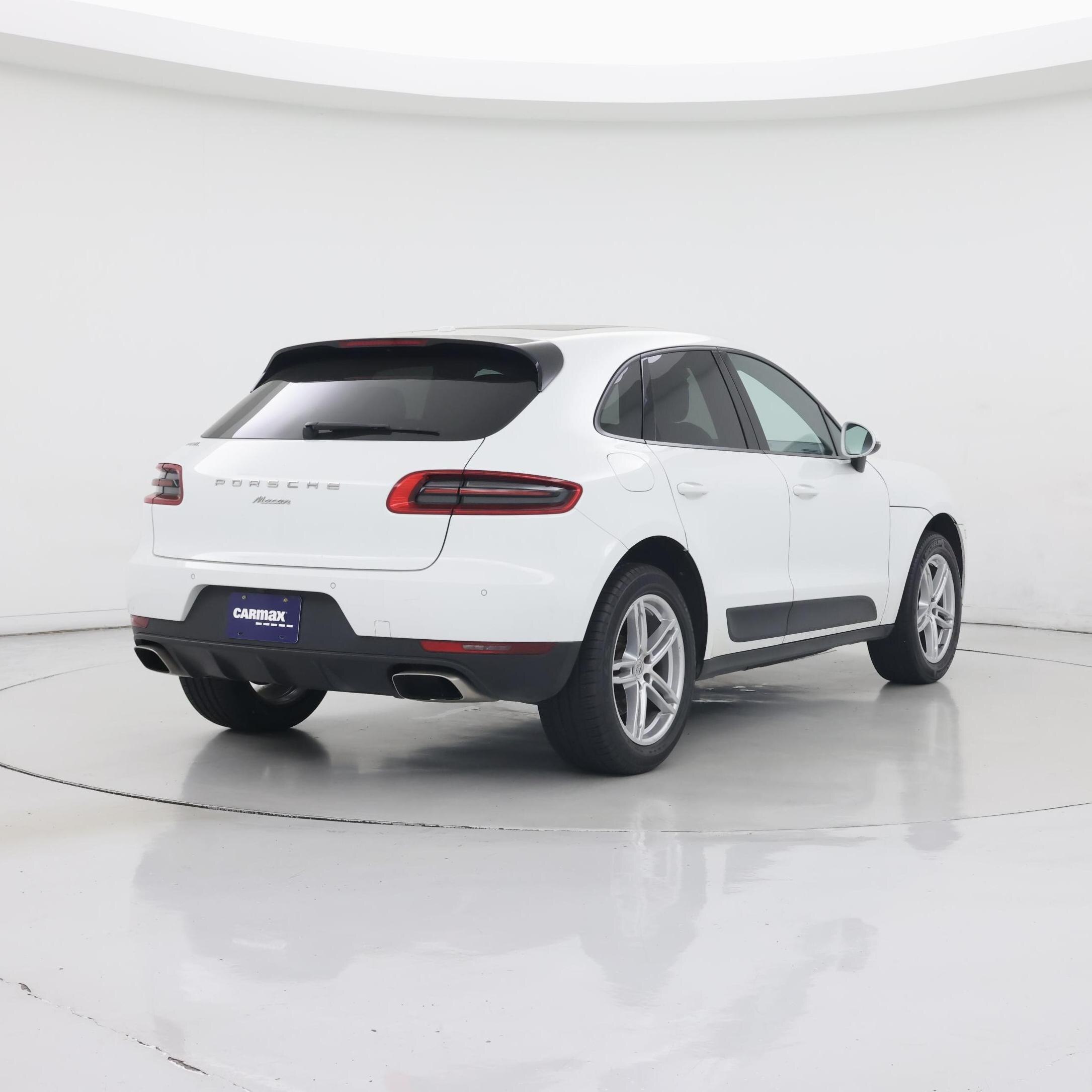 Thumbnail: 2018 Porsche Macan - 8