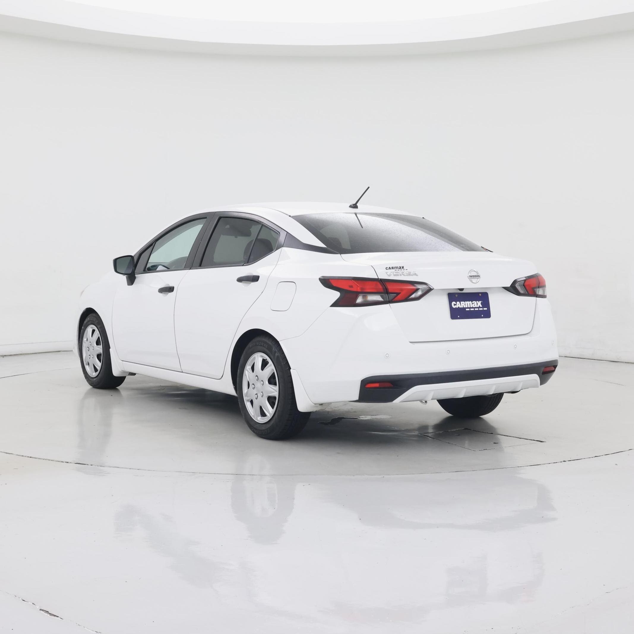 Thumbnail: 2020 Nissan Versa - 2