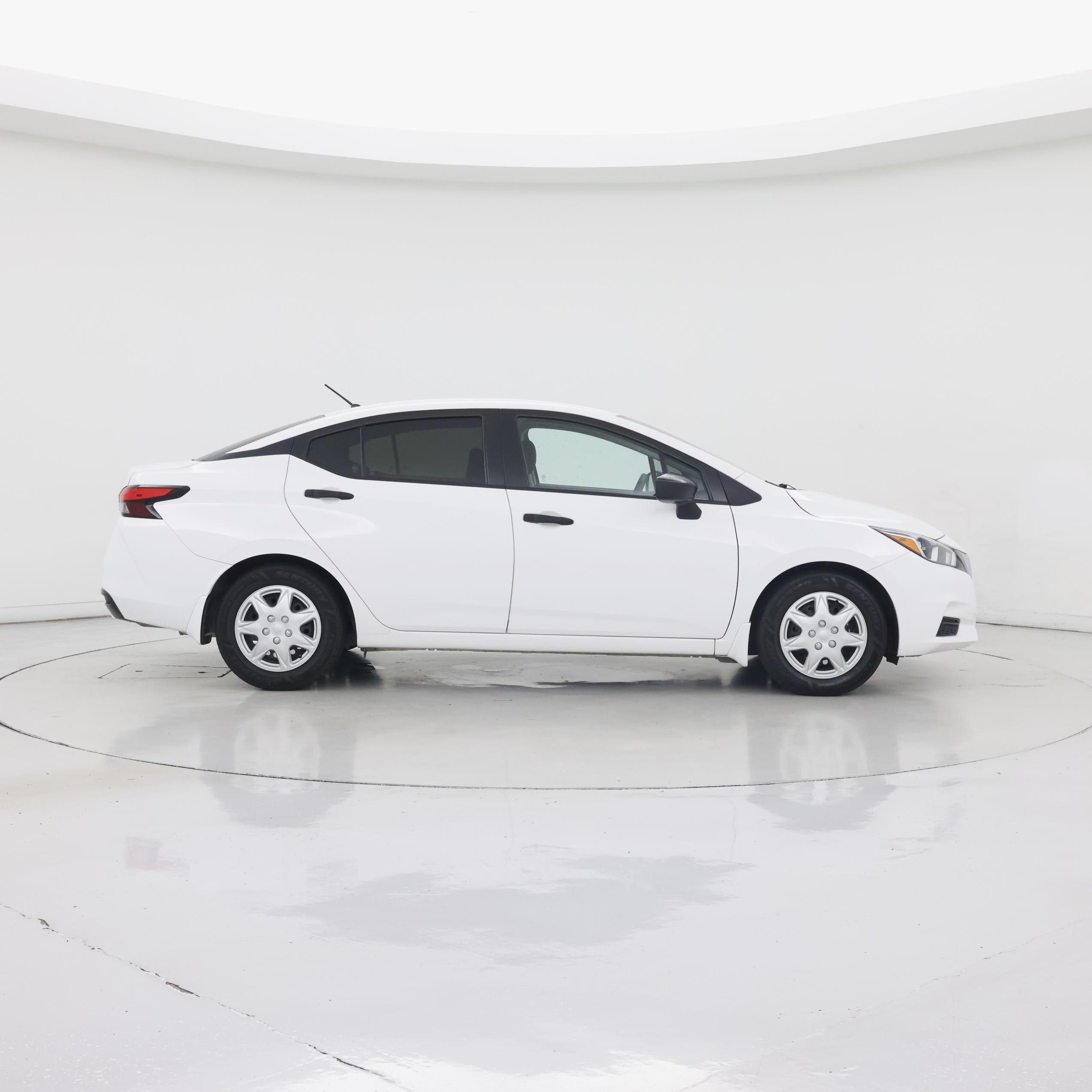 Thumbnail: 2020 Nissan Versa - 7