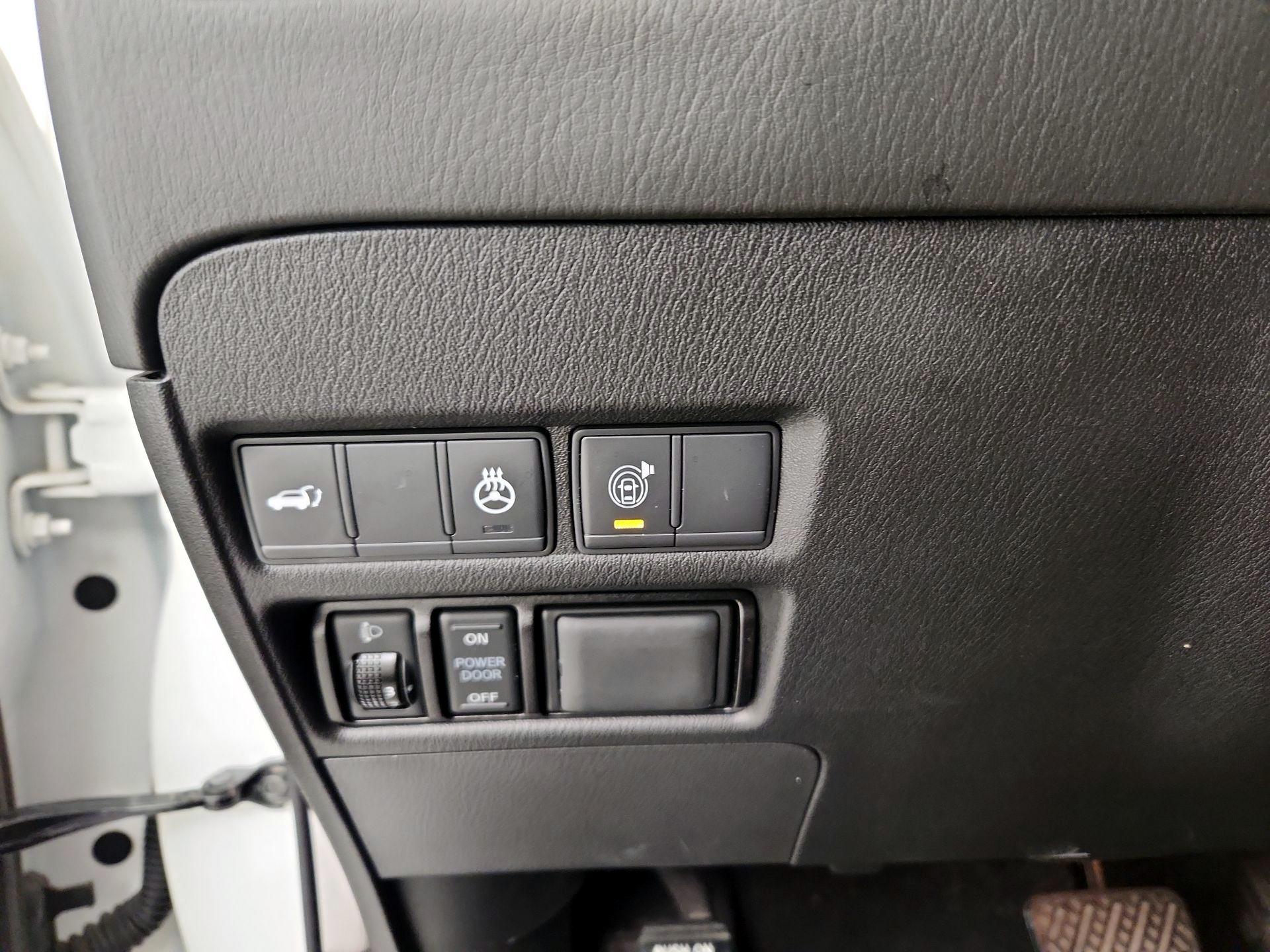 Thumbnail: 2019 INFINITI QX80 - 13