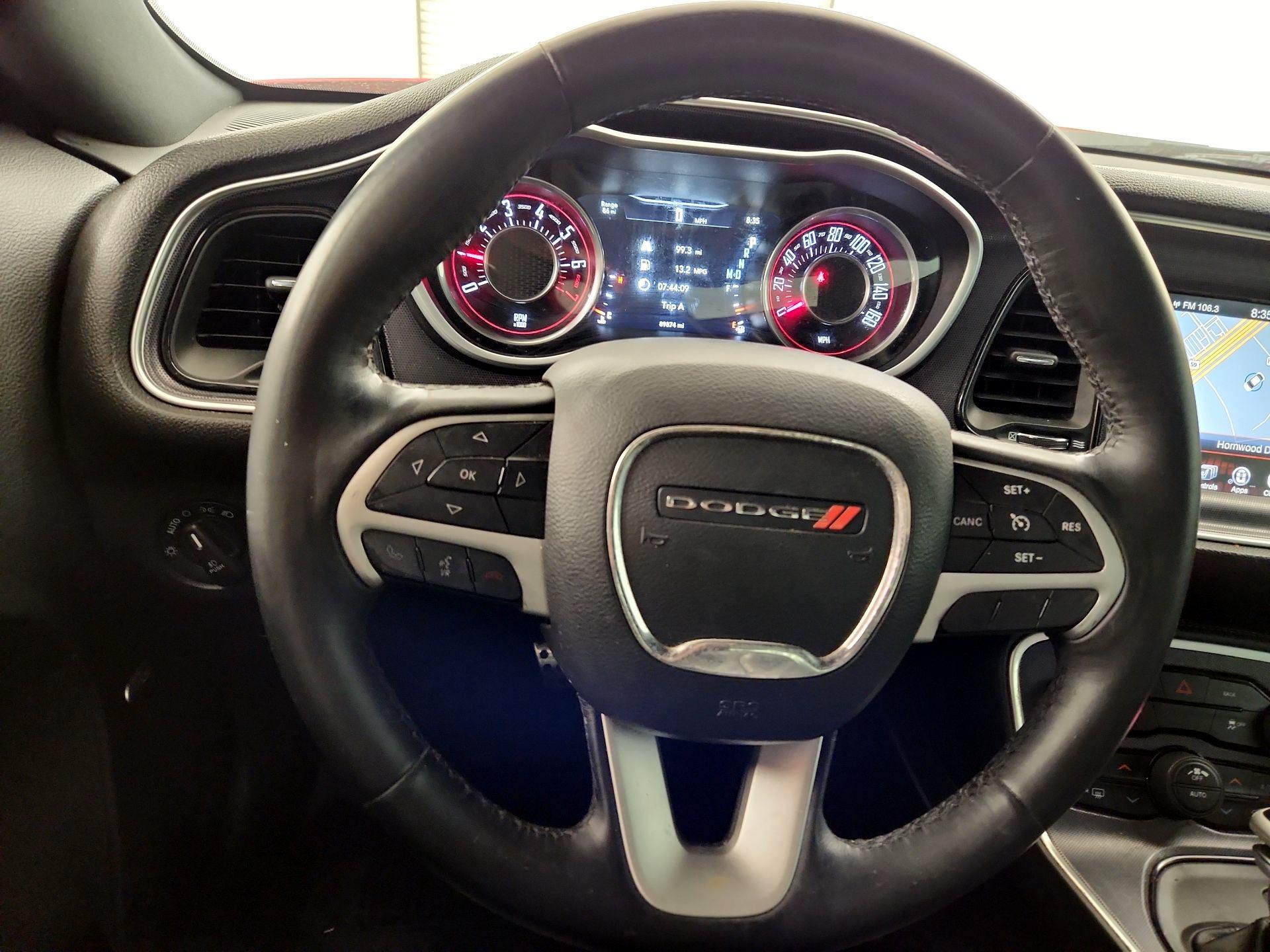 Thumbnail: 2016 Dodge Challenger - 10