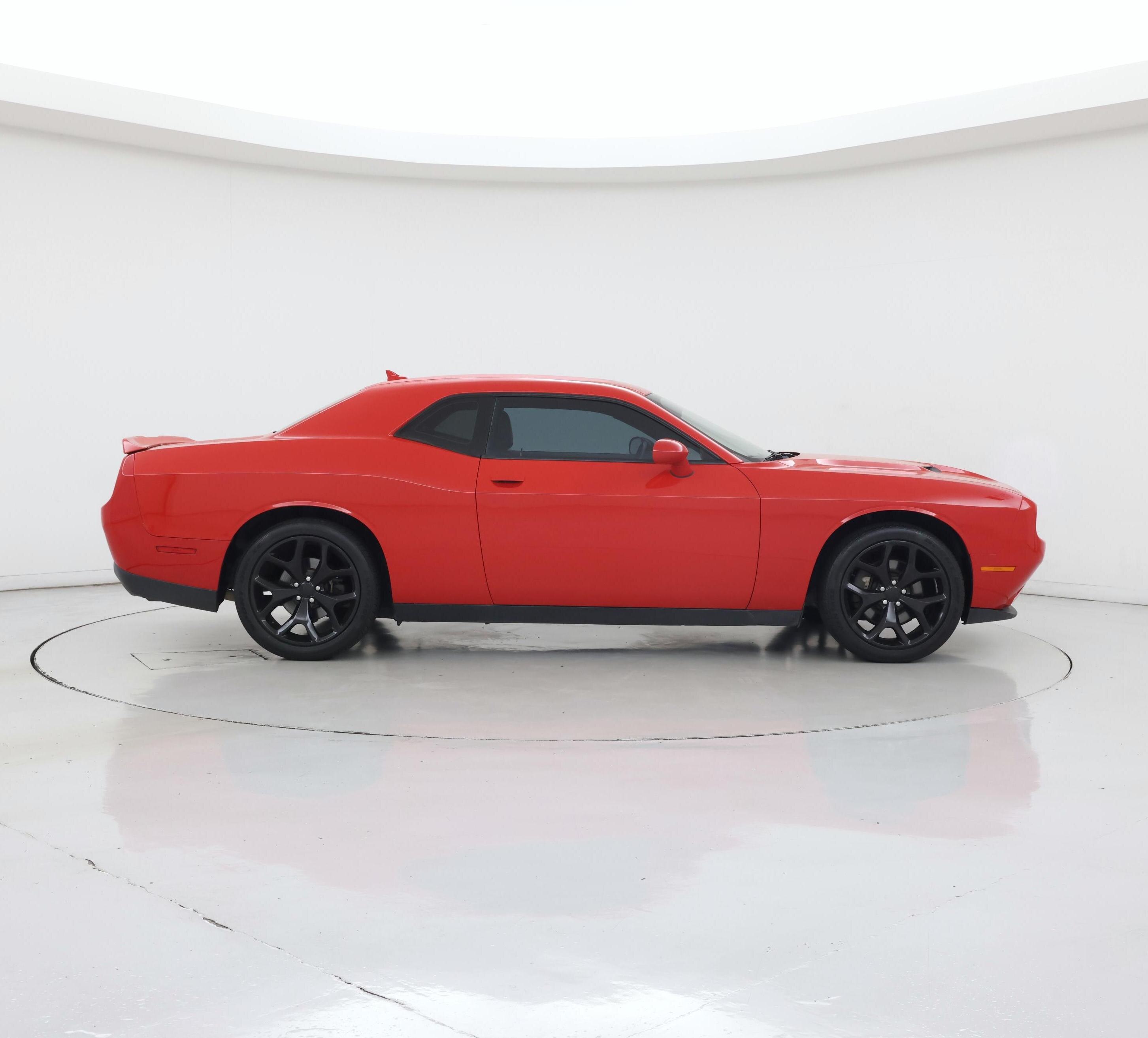 Thumbnail: 2016 Dodge Challenger - 7