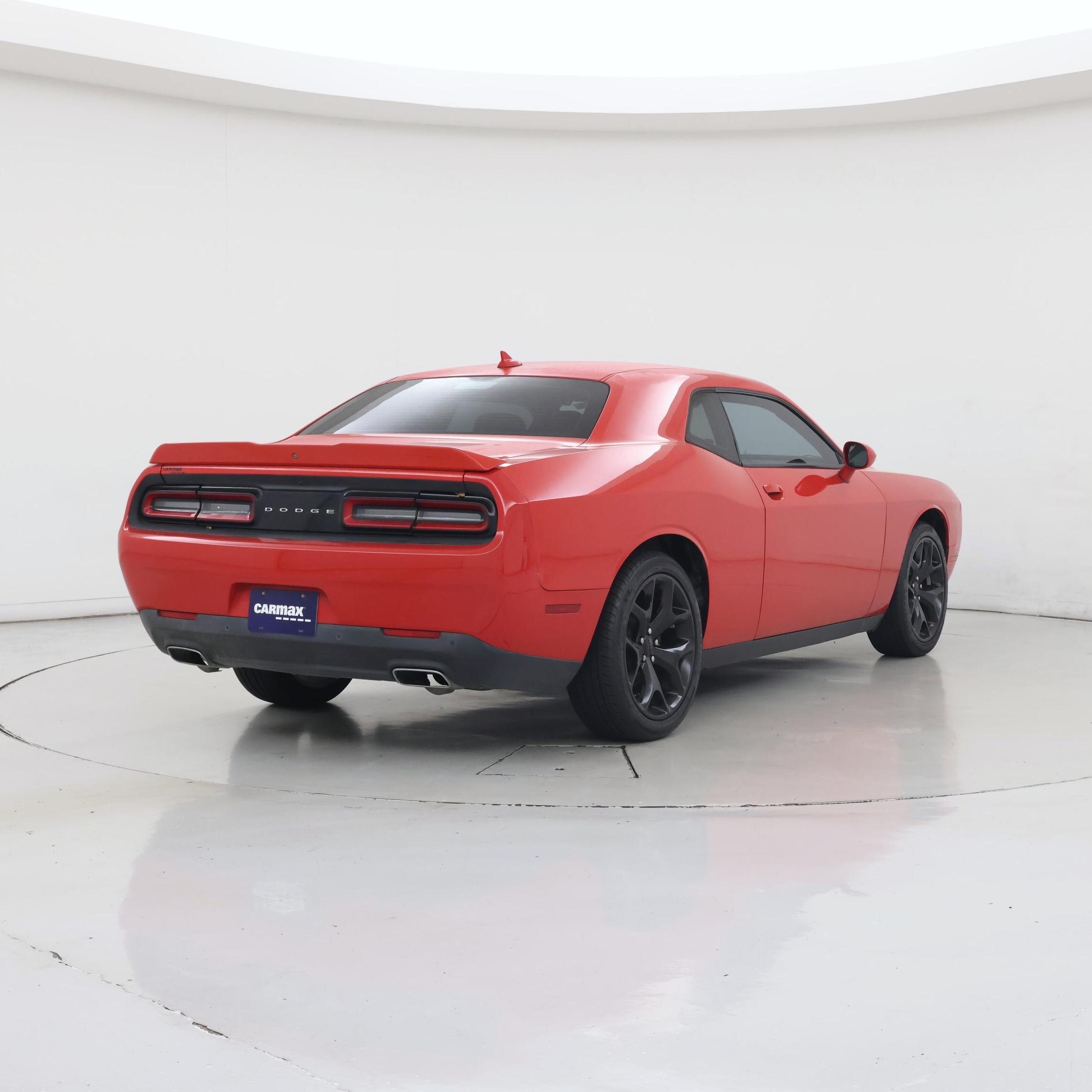 Thumbnail: 2016 Dodge Challenger - 8
