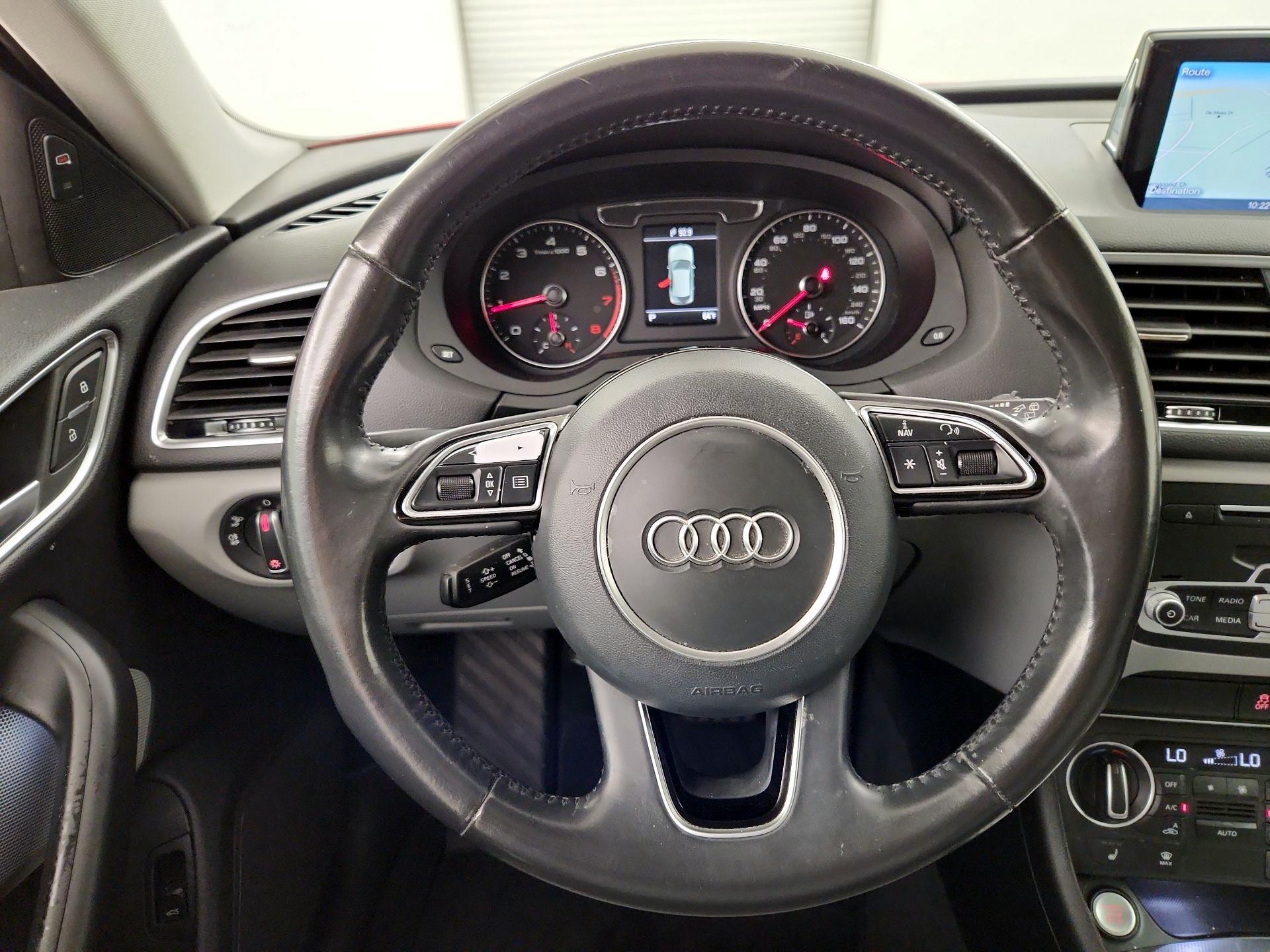 Thumbnail: 2016 Audi Q3 - 10