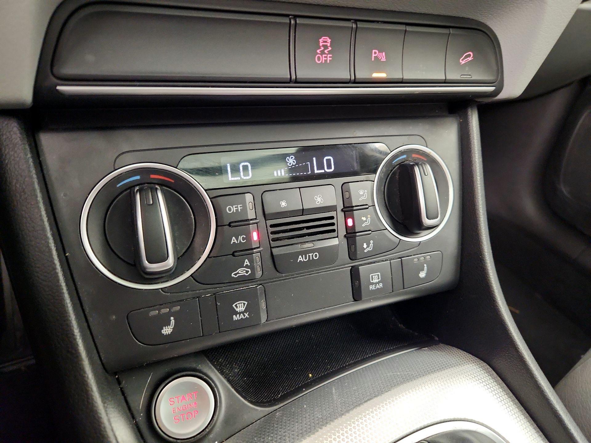 Thumbnail: 2016 Audi Q3 - 17