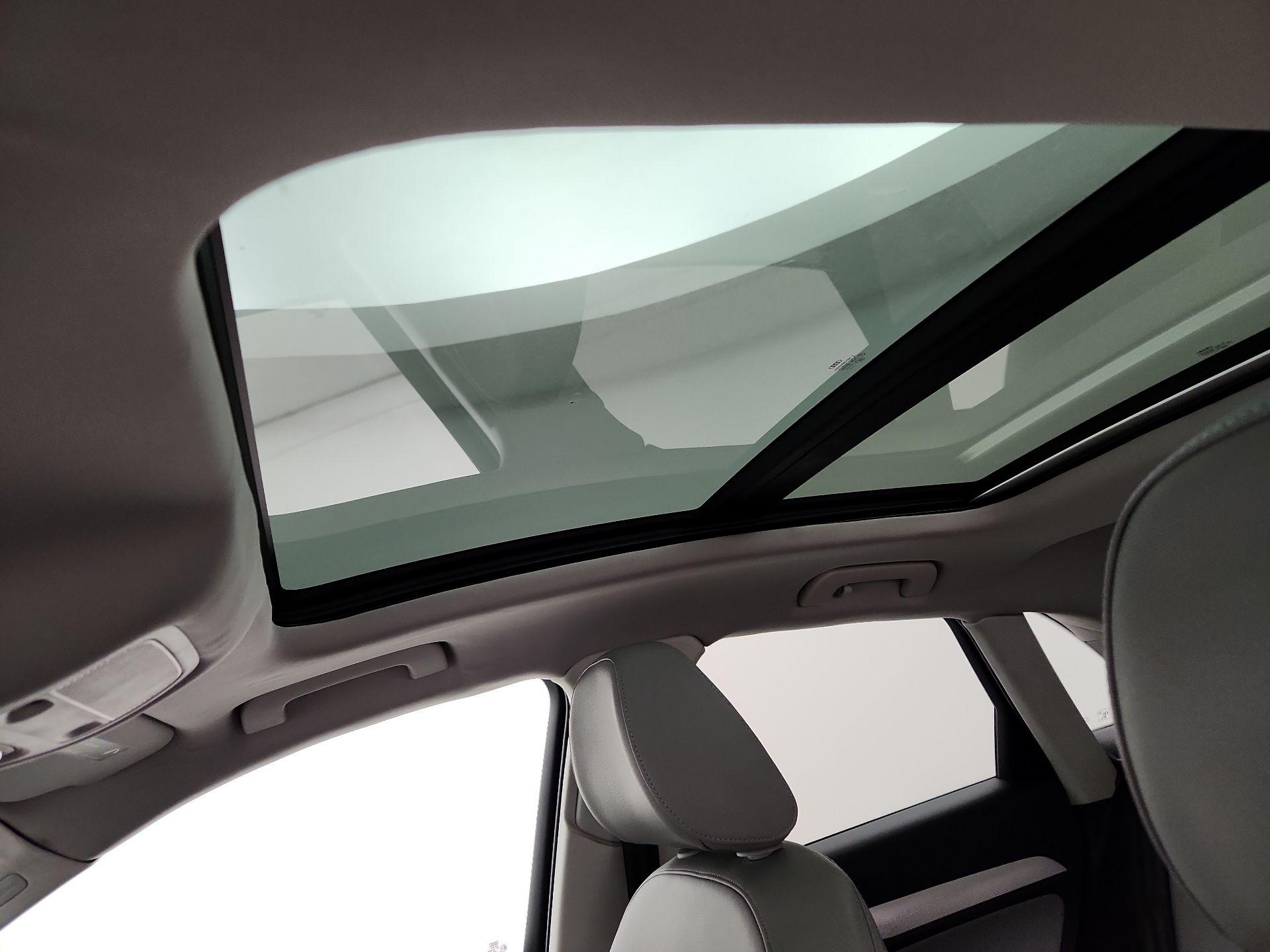 Thumbnail: 2016 Audi Q3 - 19