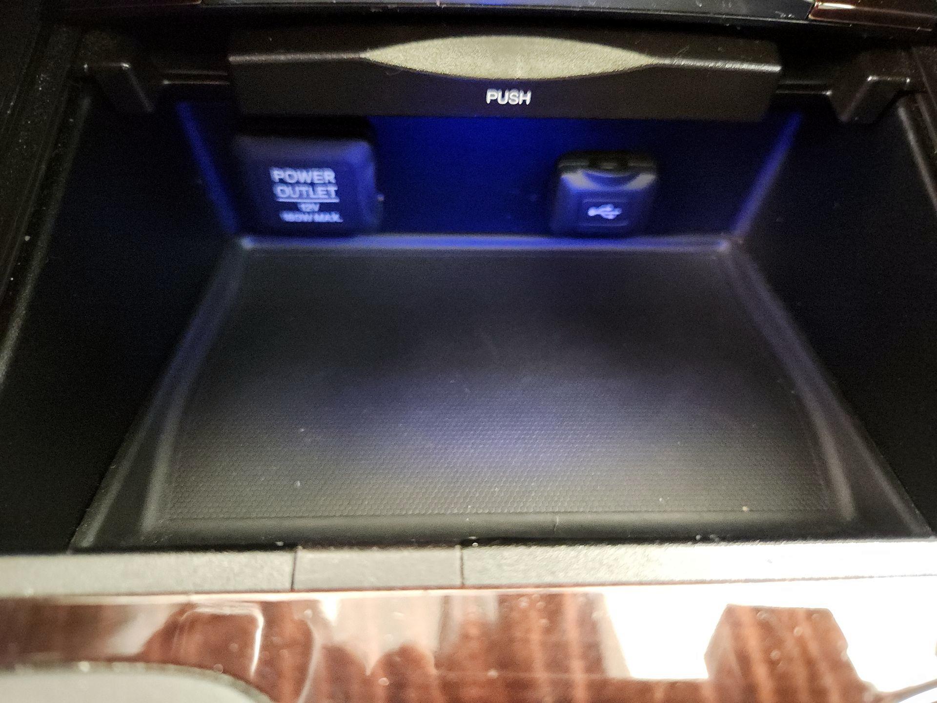 Thumbnail: 2016 Acura TLX - 19