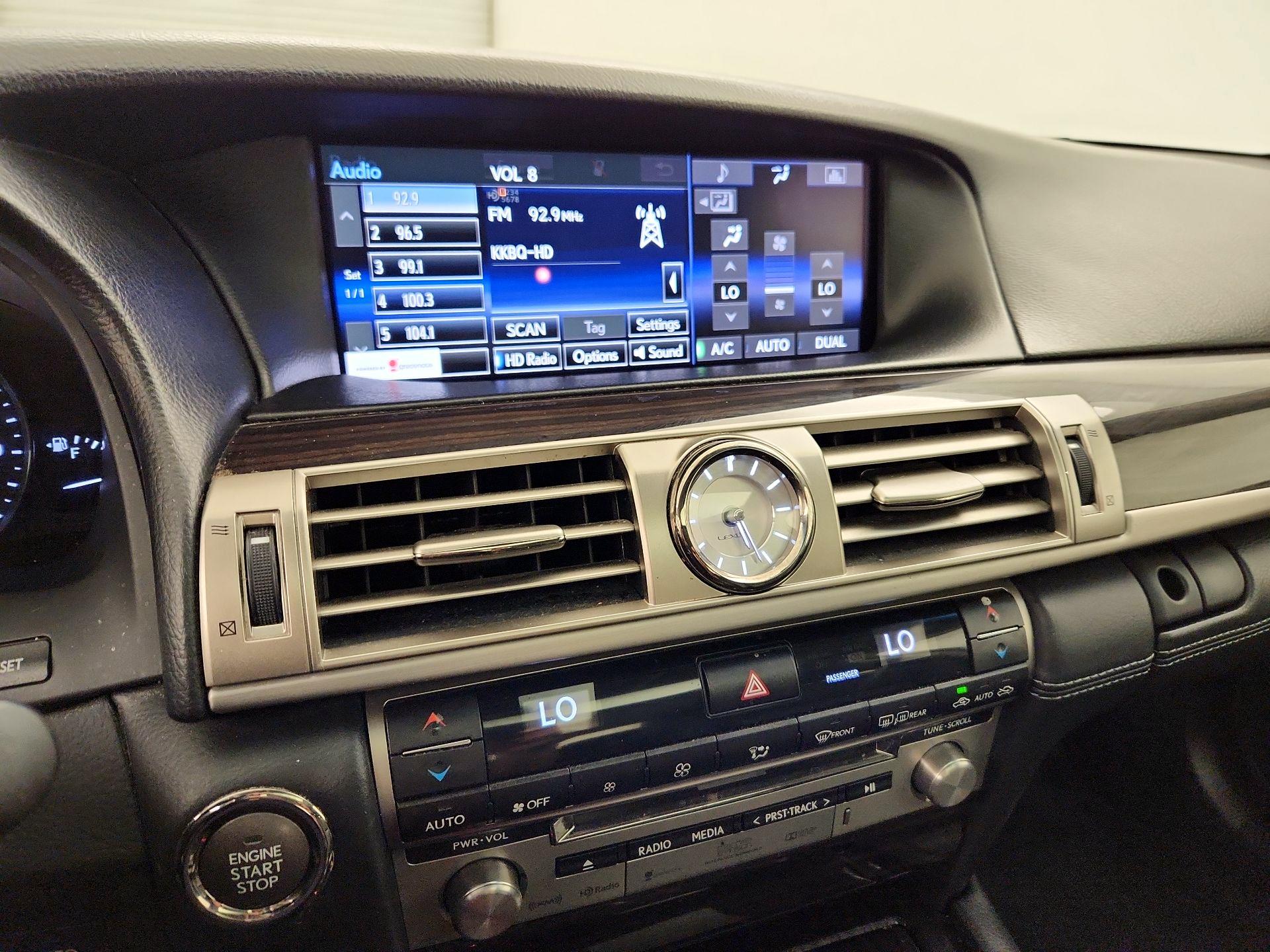 Thumbnail: 2015 Lexus LS - 16