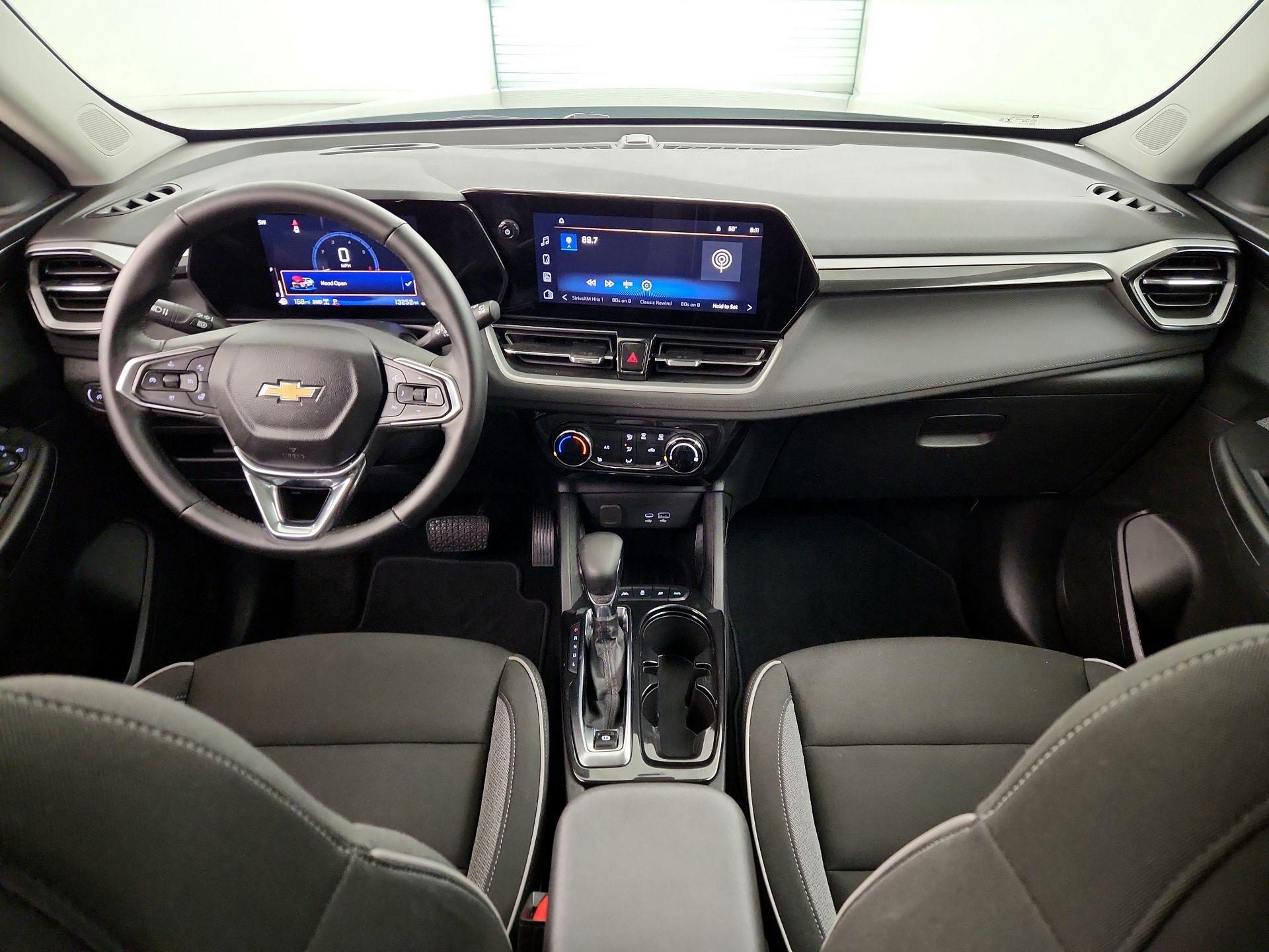 Thumbnail: 2025 Chevrolet TrailBlazer - 9