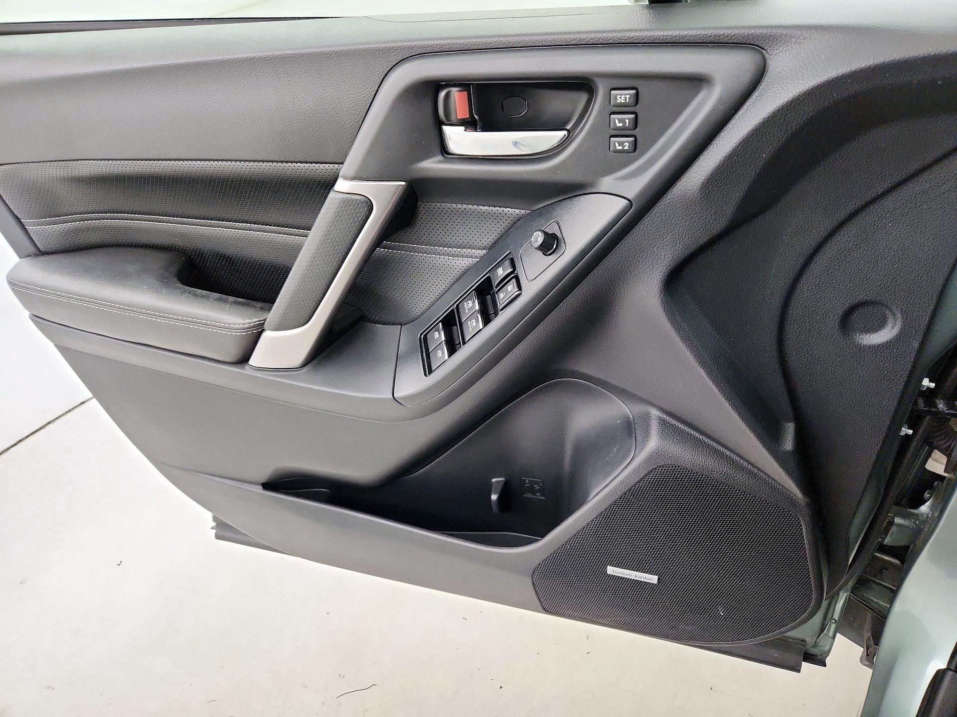 Thumbnail: 2017 Subaru Forester - 12