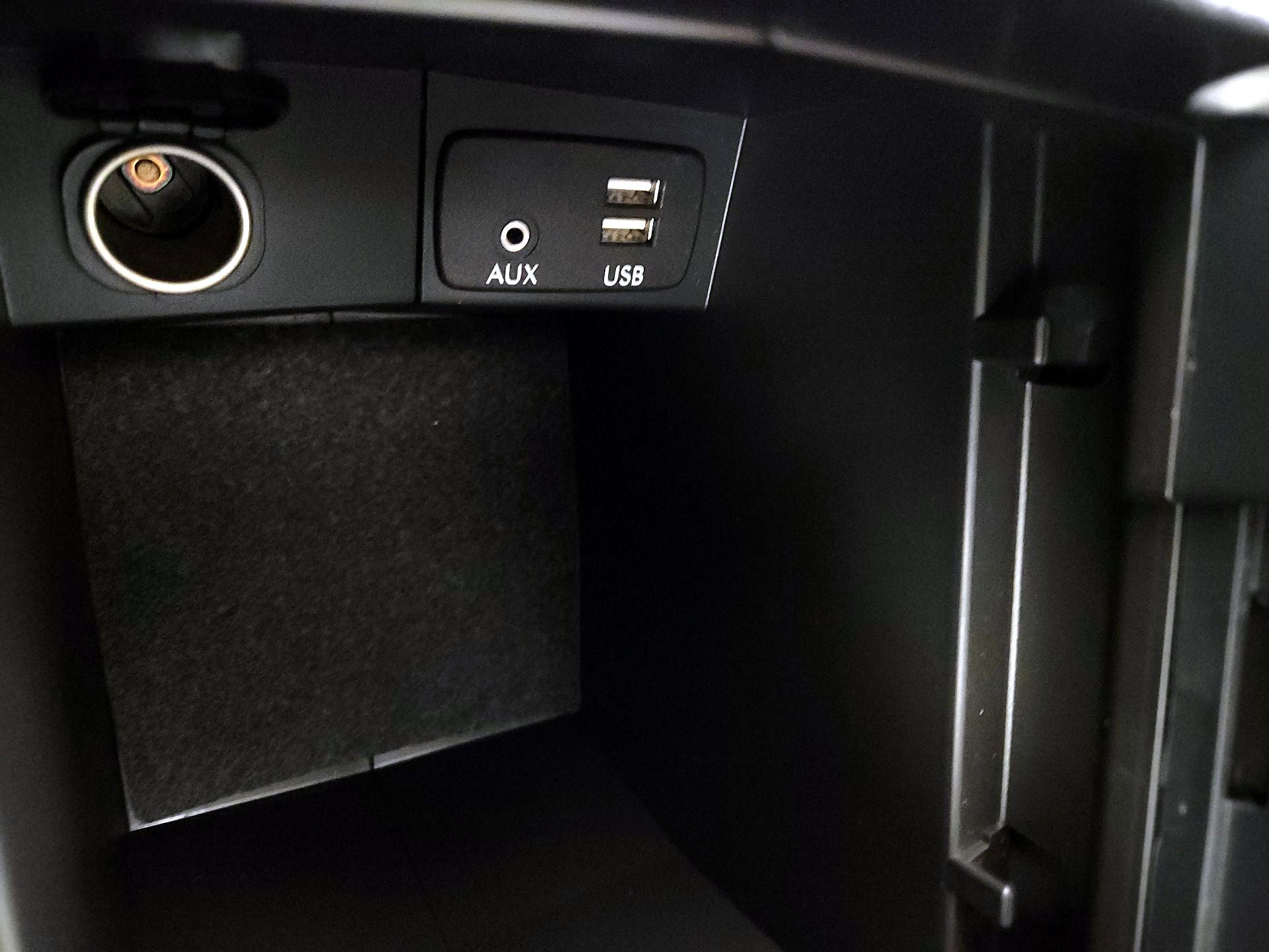 Thumbnail: 2017 Subaru Forester - 19