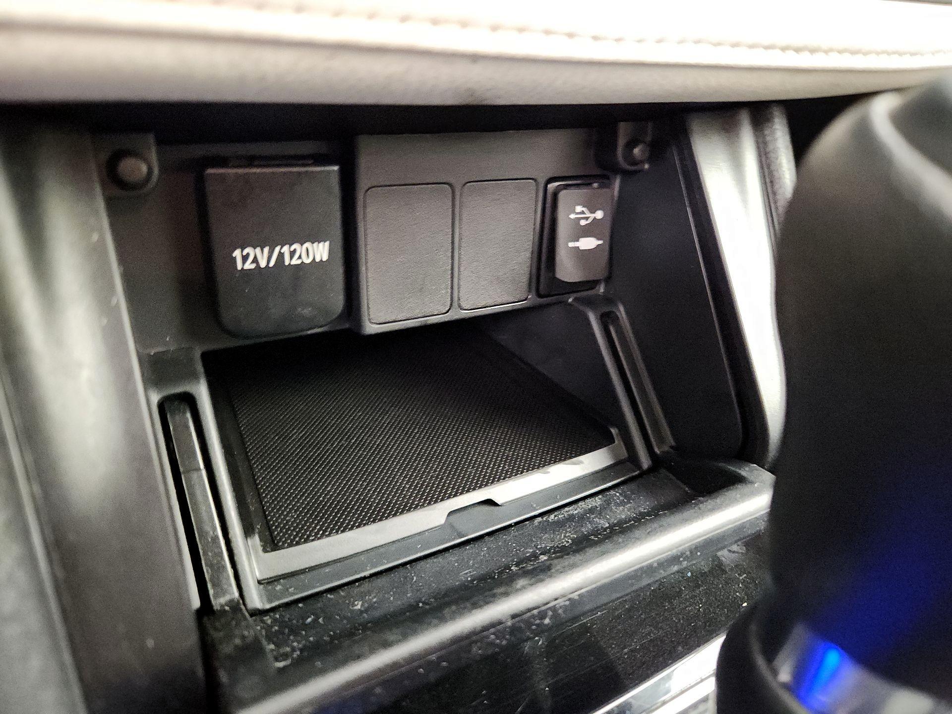 Thumbnail: 2018 Toyota Corolla iM - 18