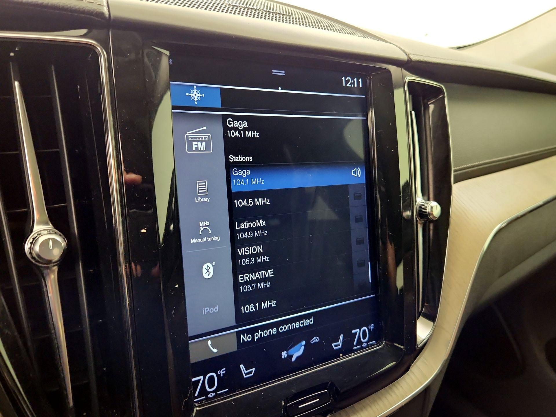 Thumbnail: 2019 Volvo XC60 - 16